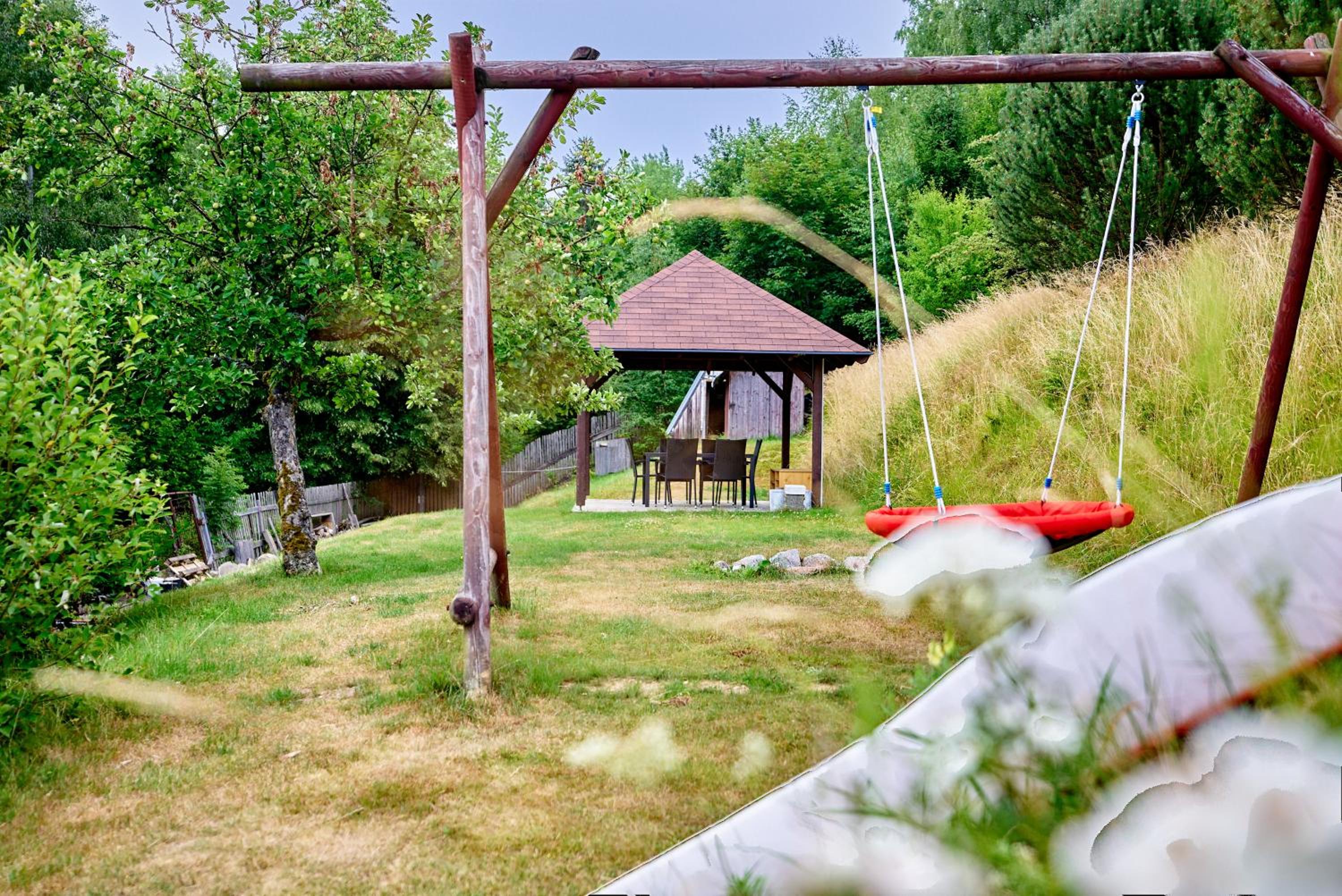 Popovská chalupa by Mountain ways