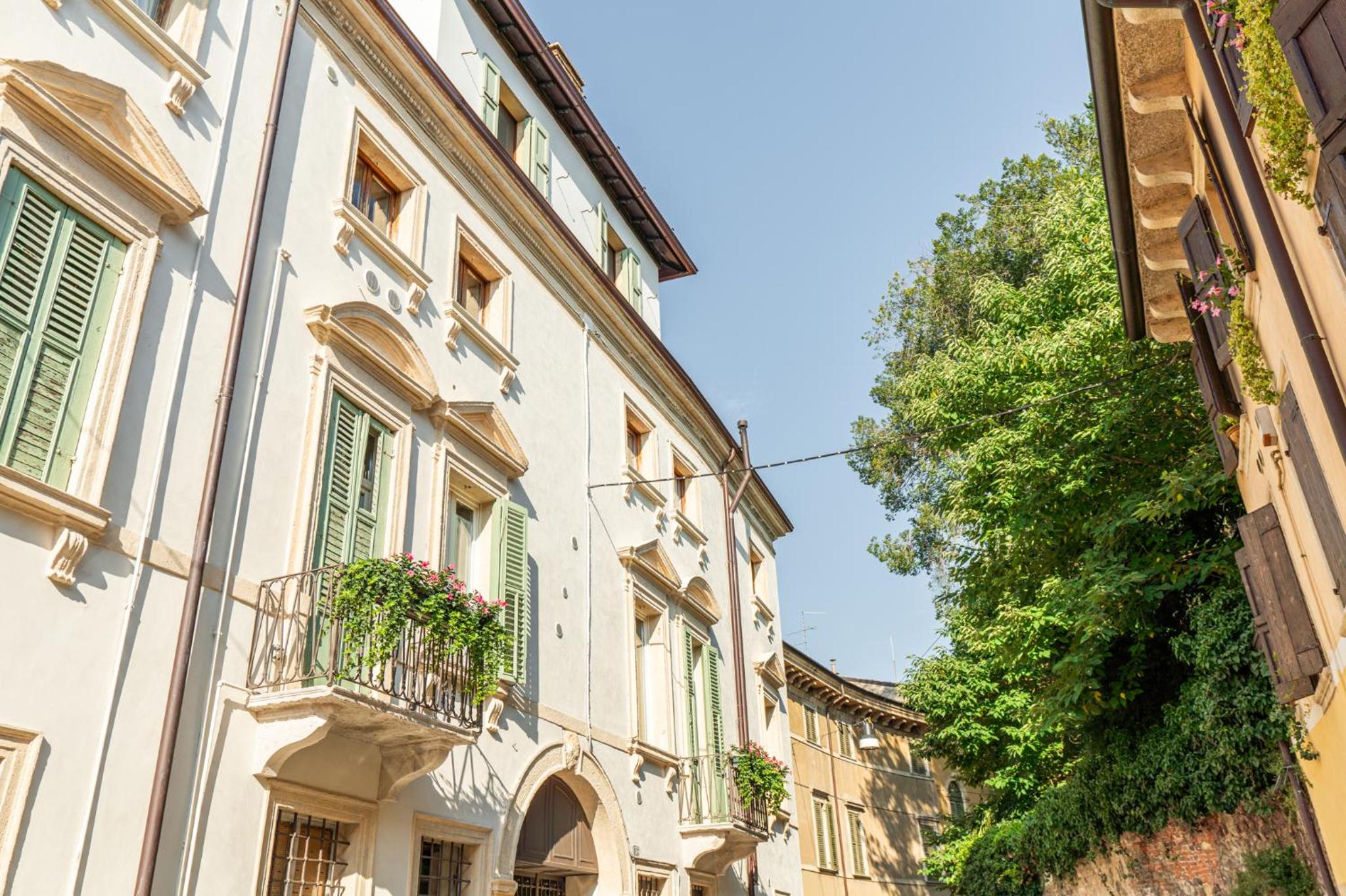 Hotel Domus Verona - Residenza Merici - Image 1