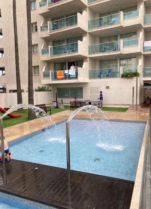 Apartament familiar amb vistes al mar!