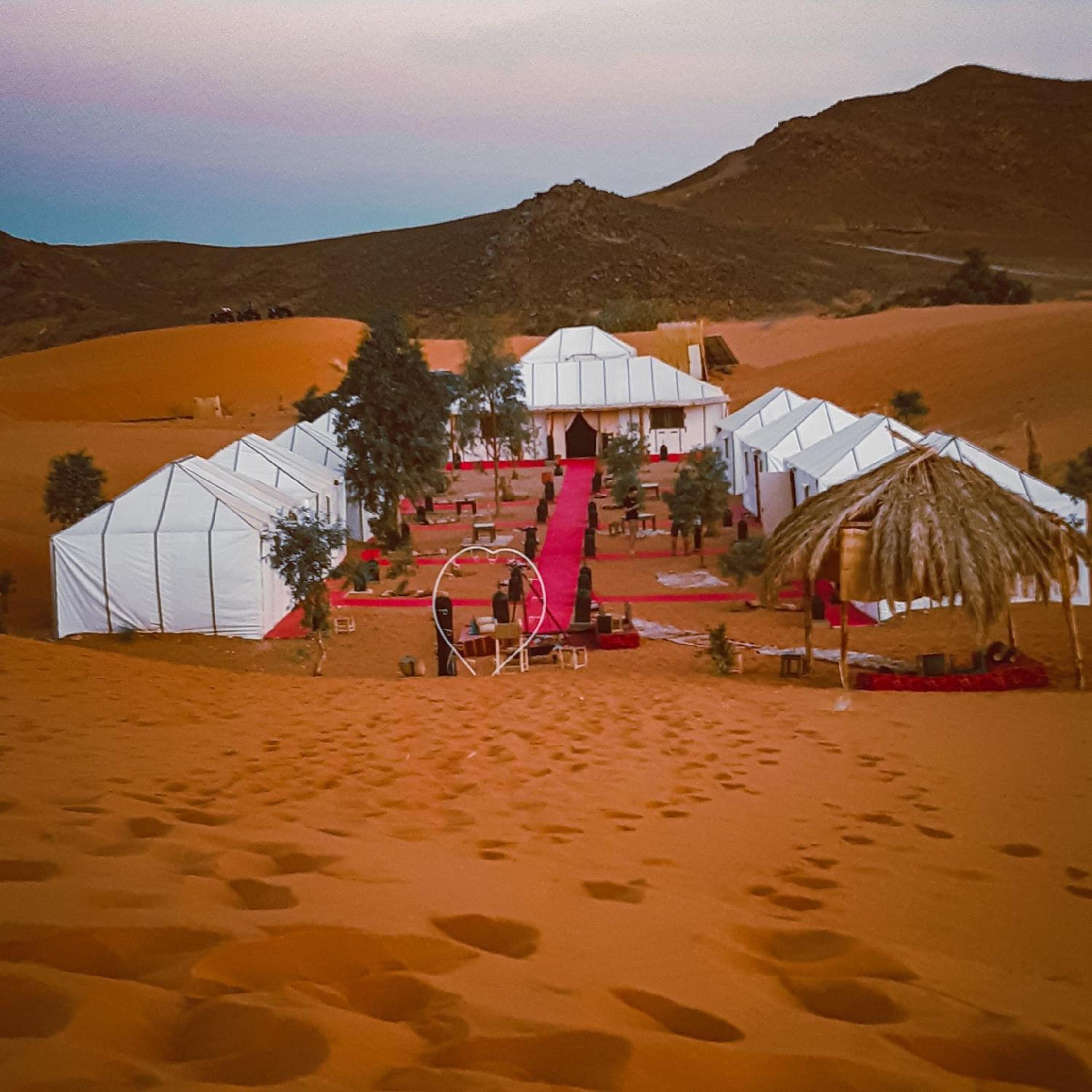 Hotel Zahra Luxury Desert Camp