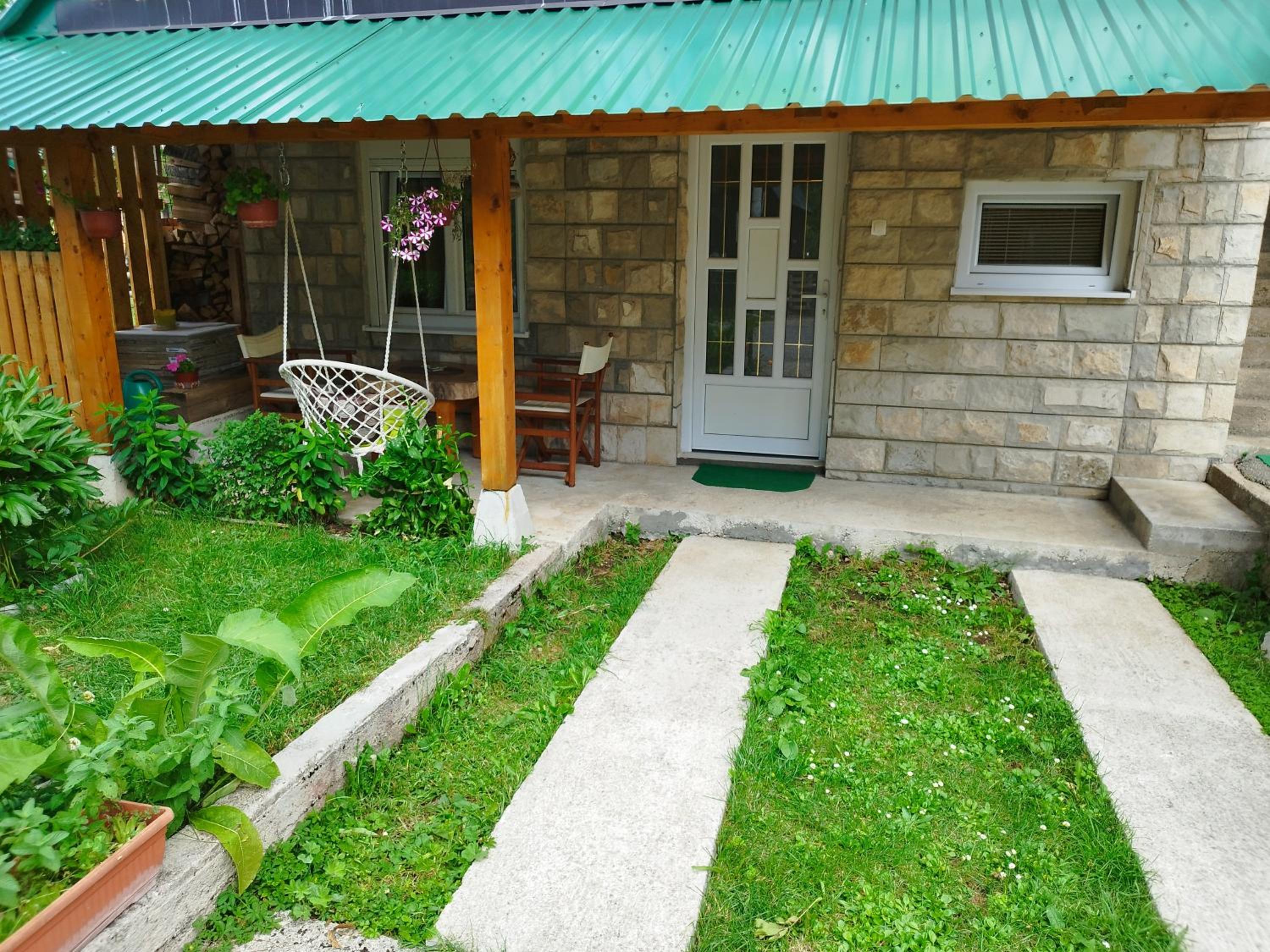 Photo 23