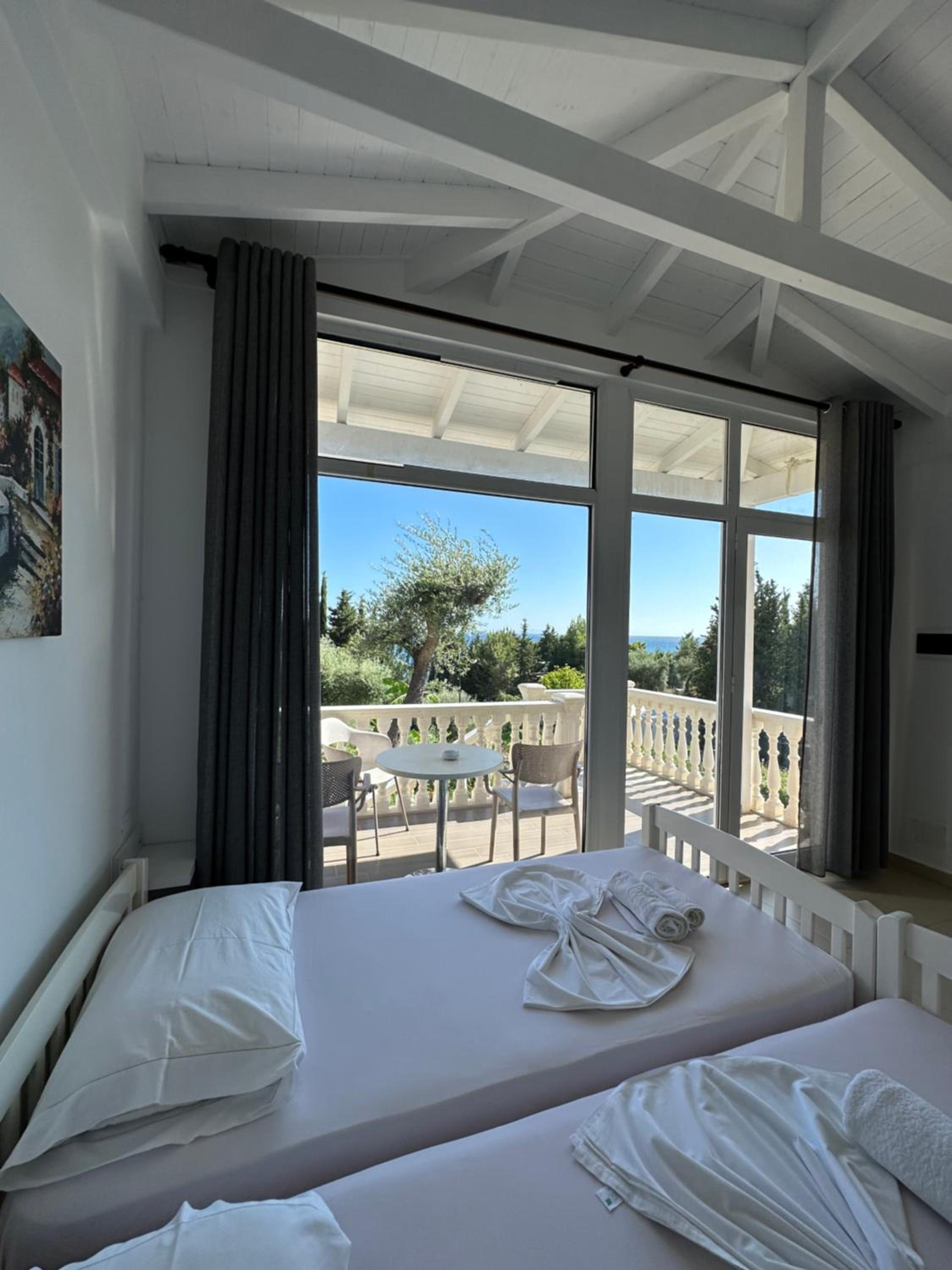 Essos Villas