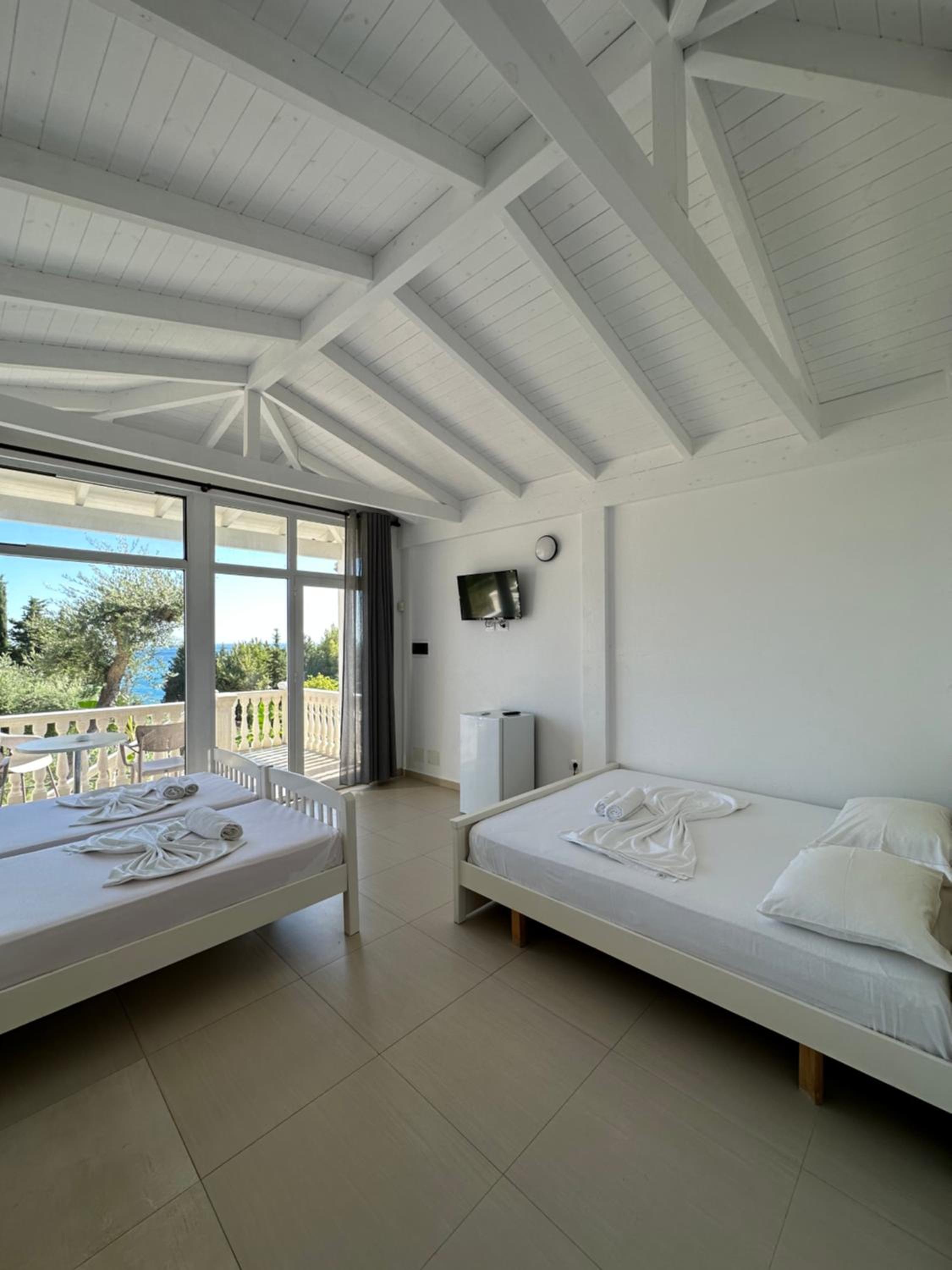 Essos Villas