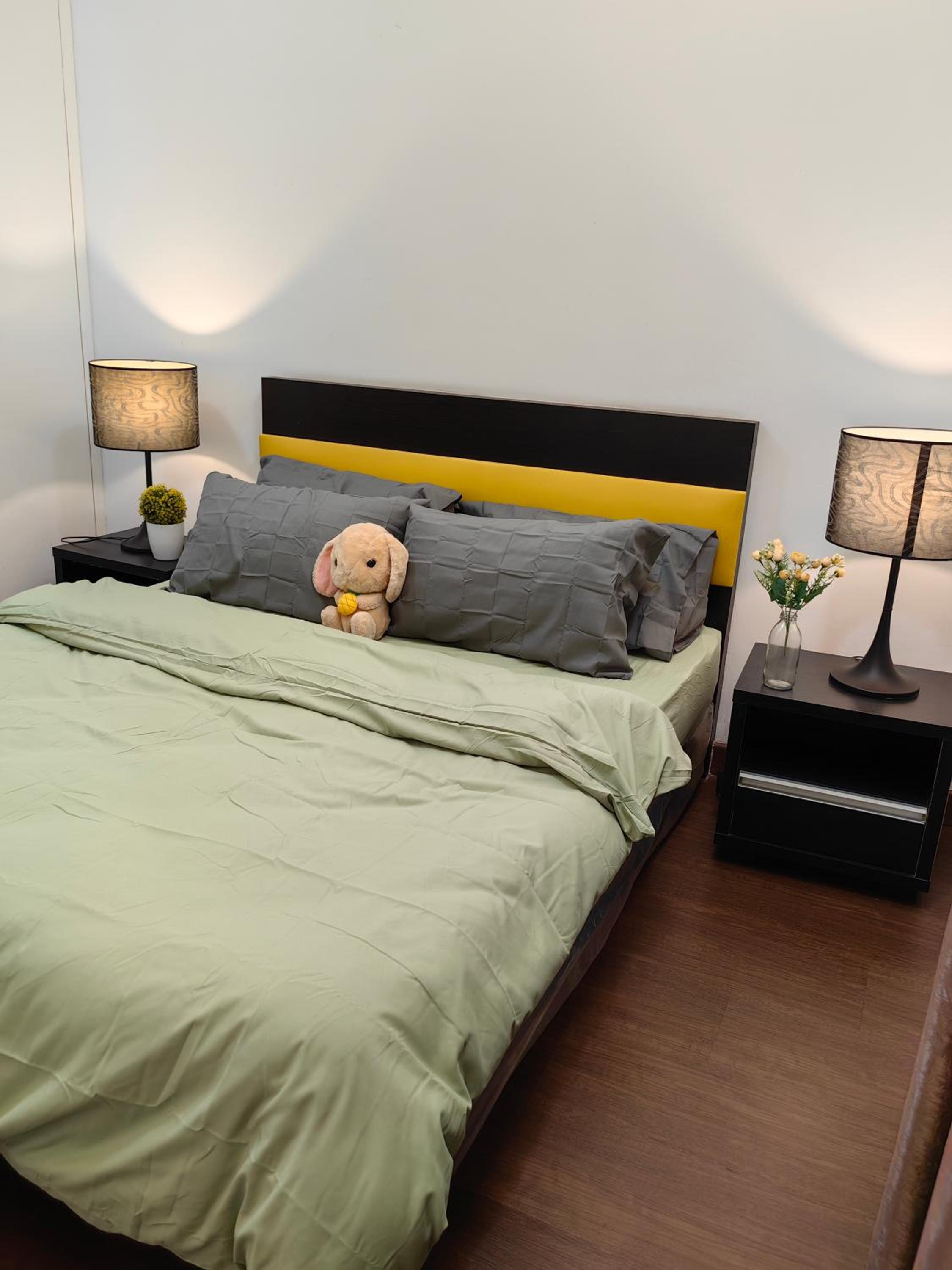 5 Bukit Bintang 5 minutes to Alor Street Bukit Ceylon KLCC Pavilion Apt 3R2B 10 pax