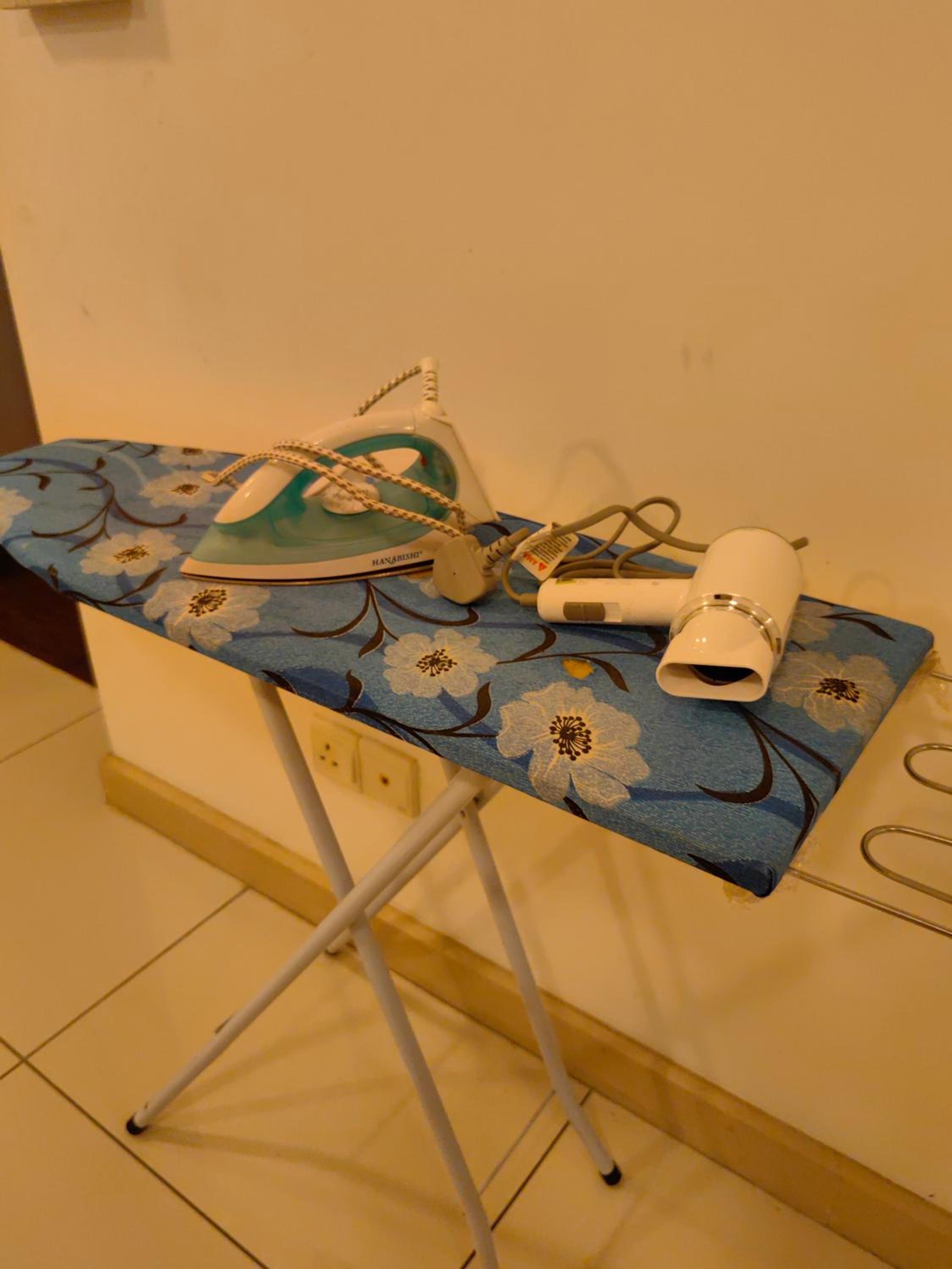 5 Bukit Bintang 5 minutes to Alor Street Bukit Ceylon KLCC Pavilion Apt 3R2B 10 pax