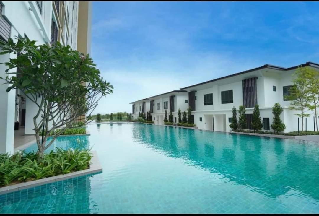Hotspring 2 Room Suite with Themepark view Sunway Onsen 8 pax photo 2