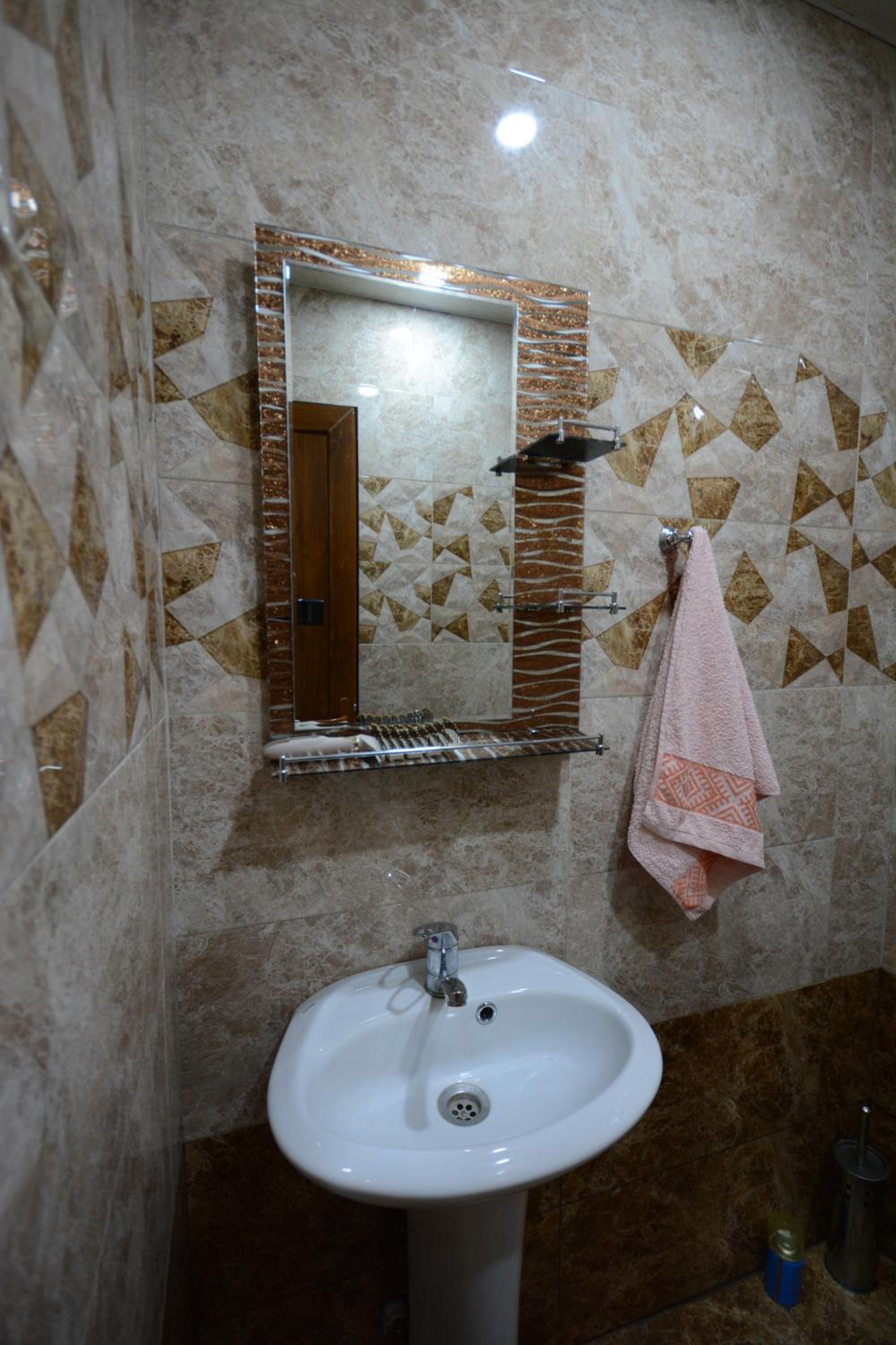 S & M Guest House