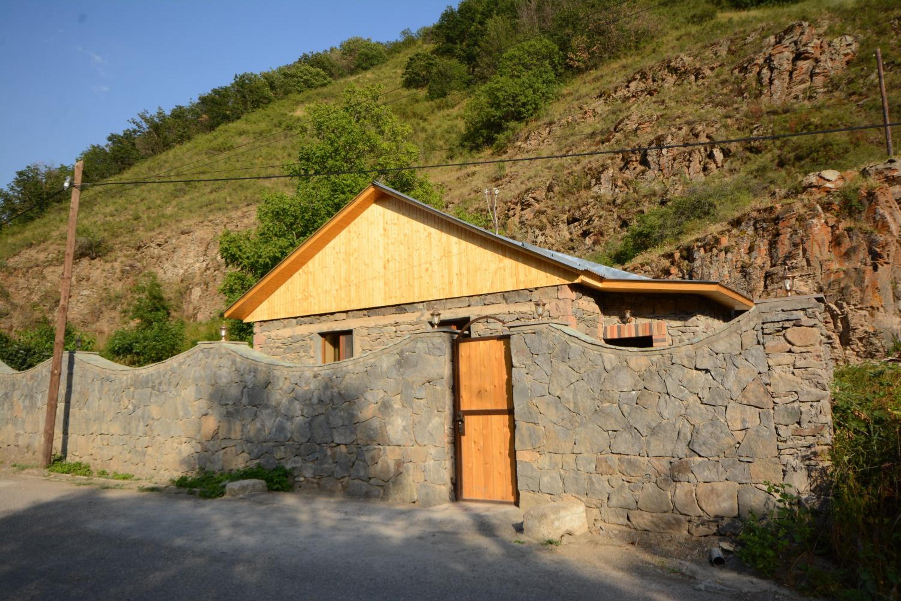 S & M Guest House