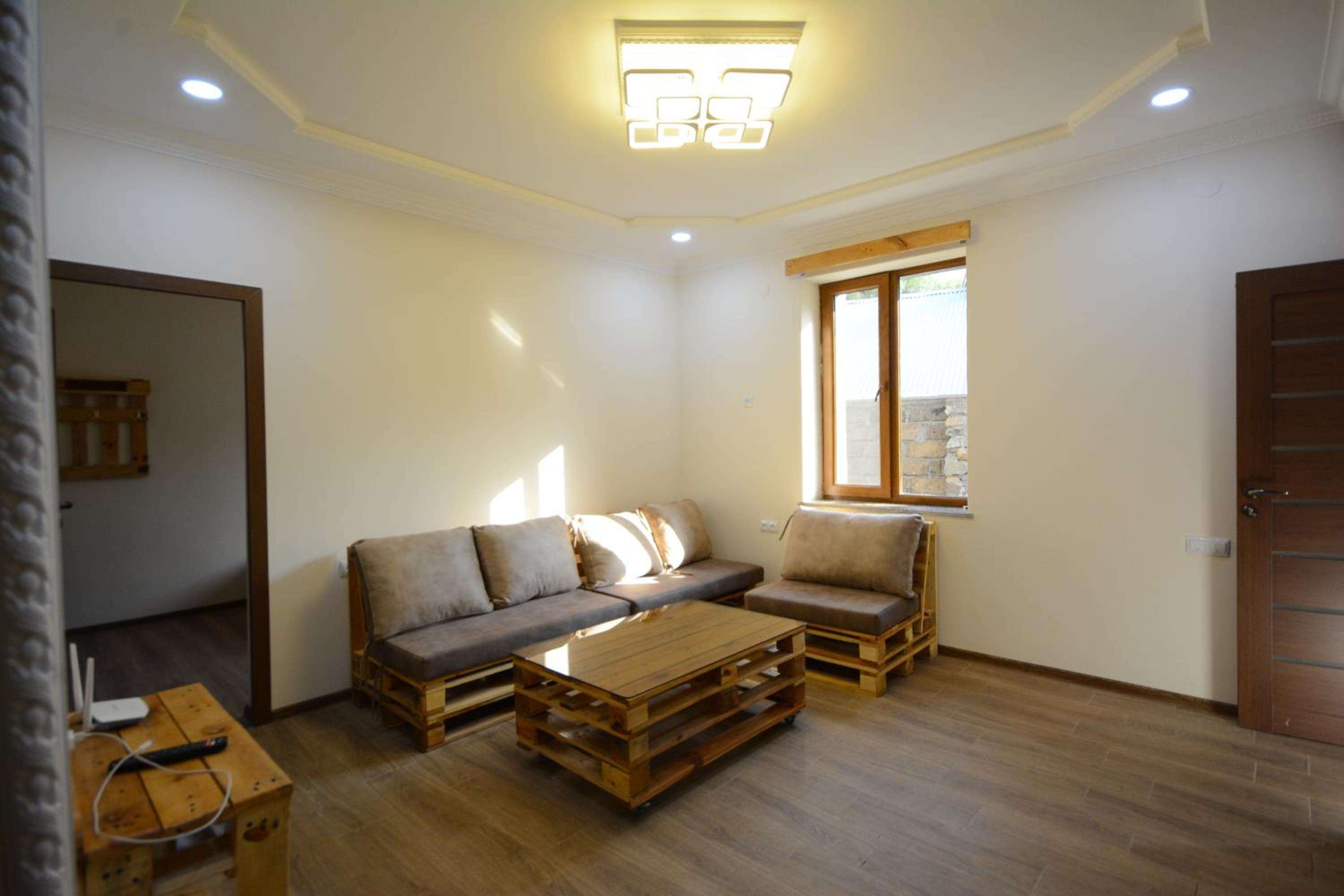 S & M Guest House