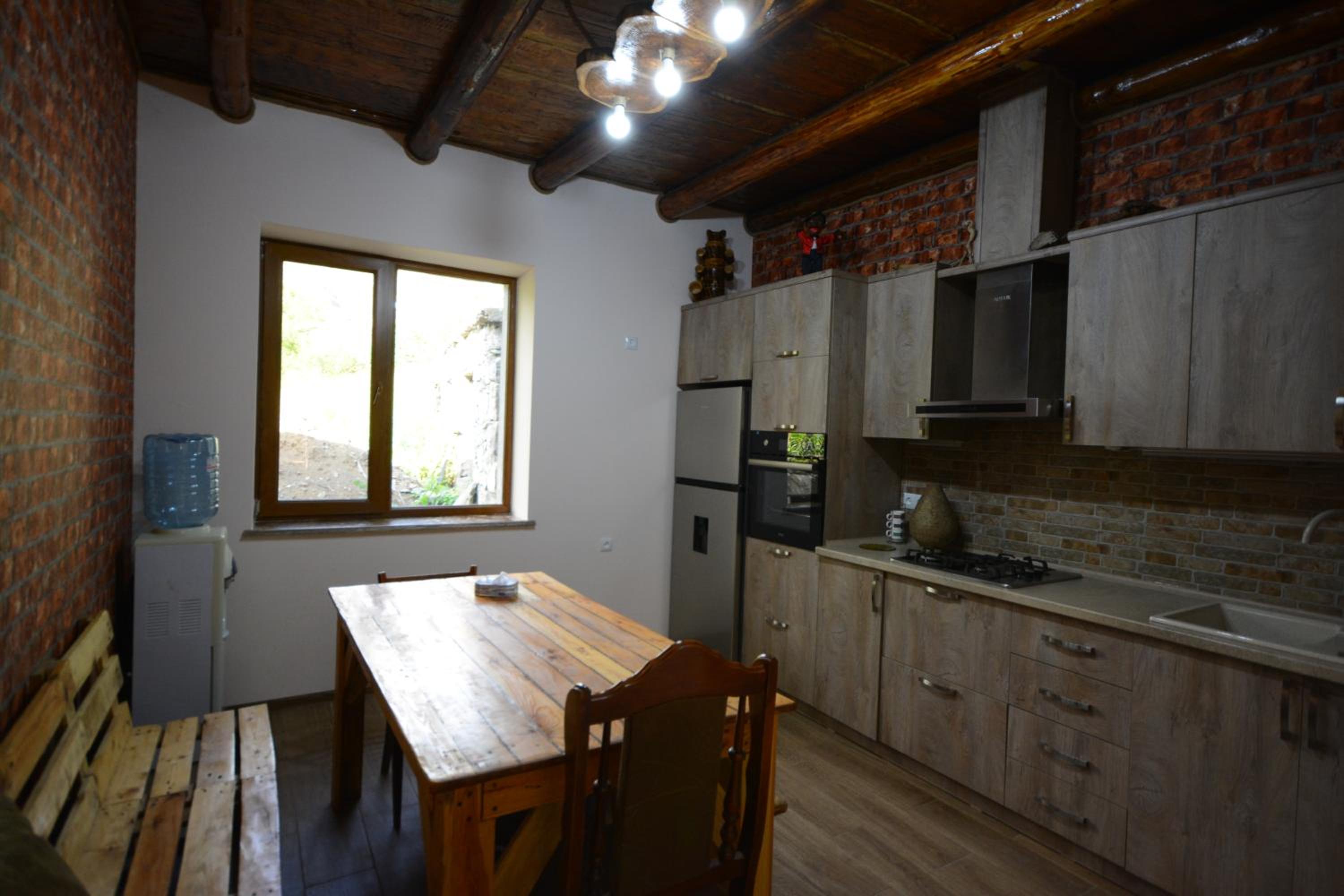 S & M Guest House
