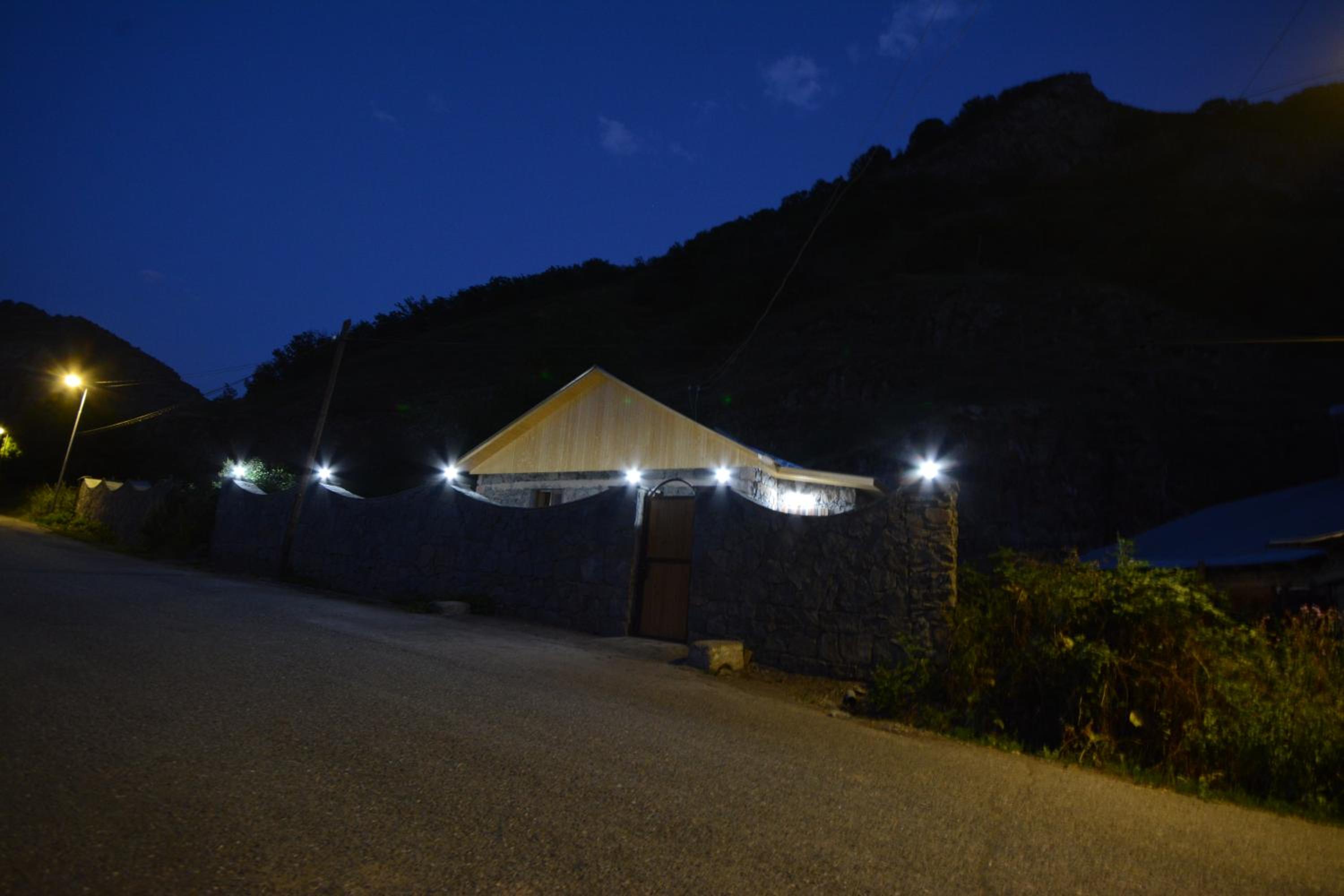 S & M Guest House