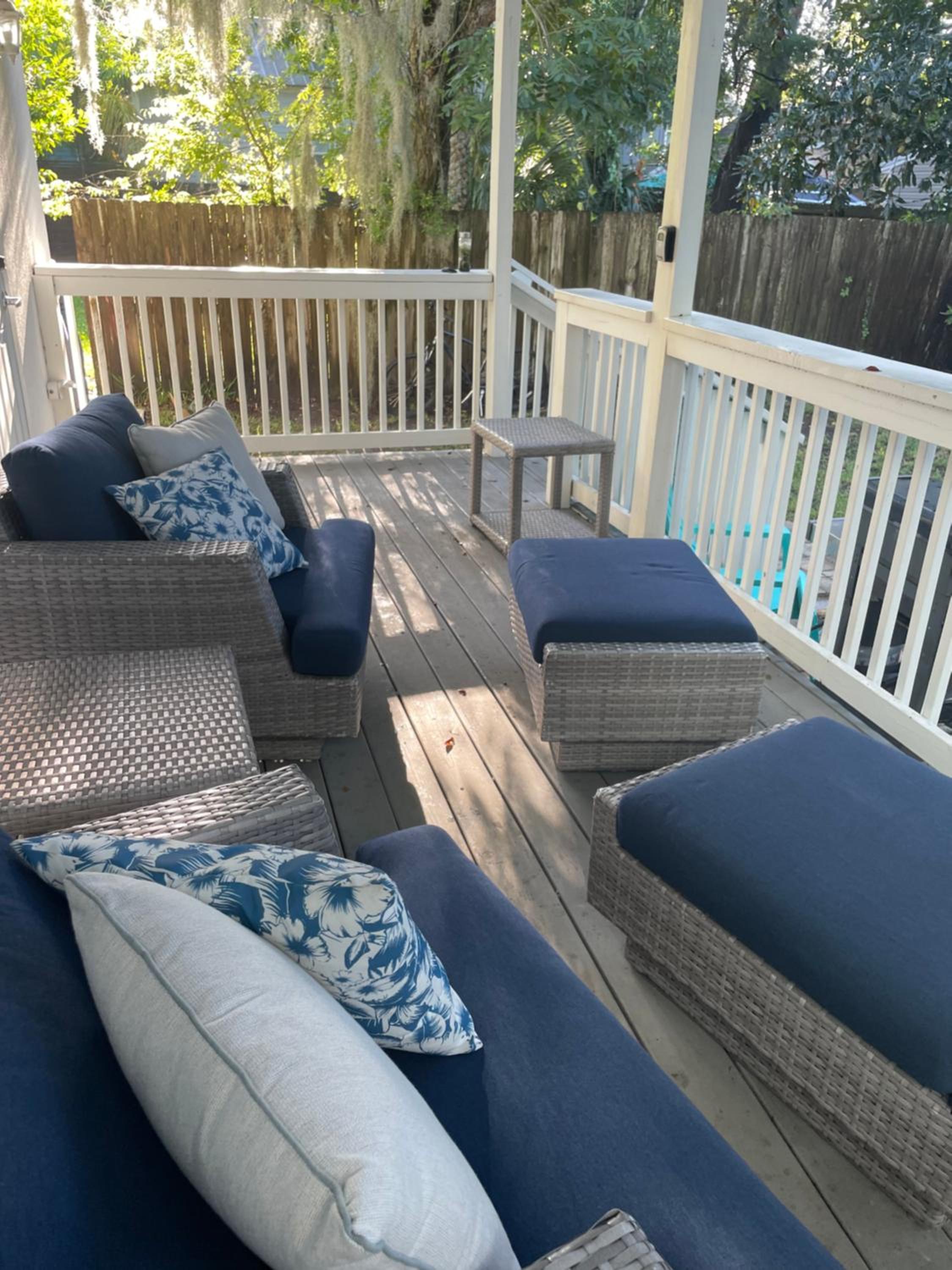 Spacious renovated 4br downtown home w firepit sleeps 8+ view 3