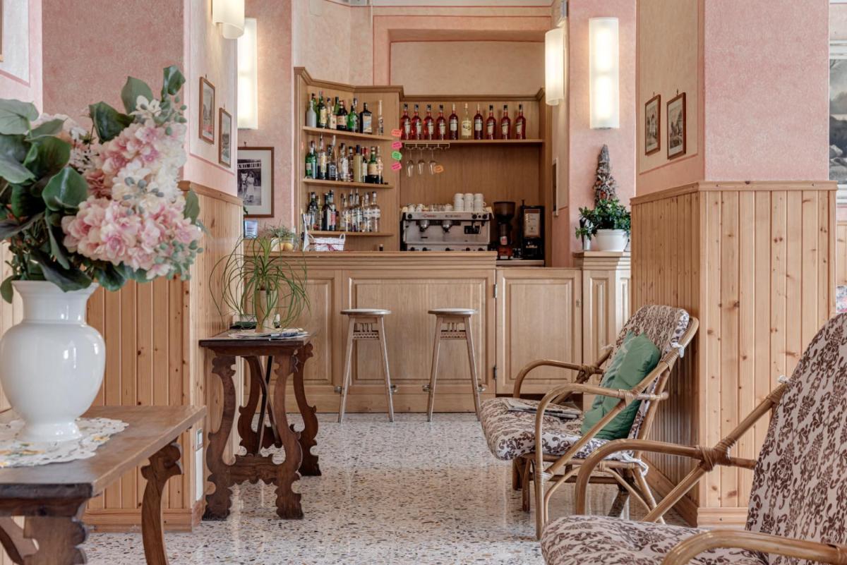 hotel reception