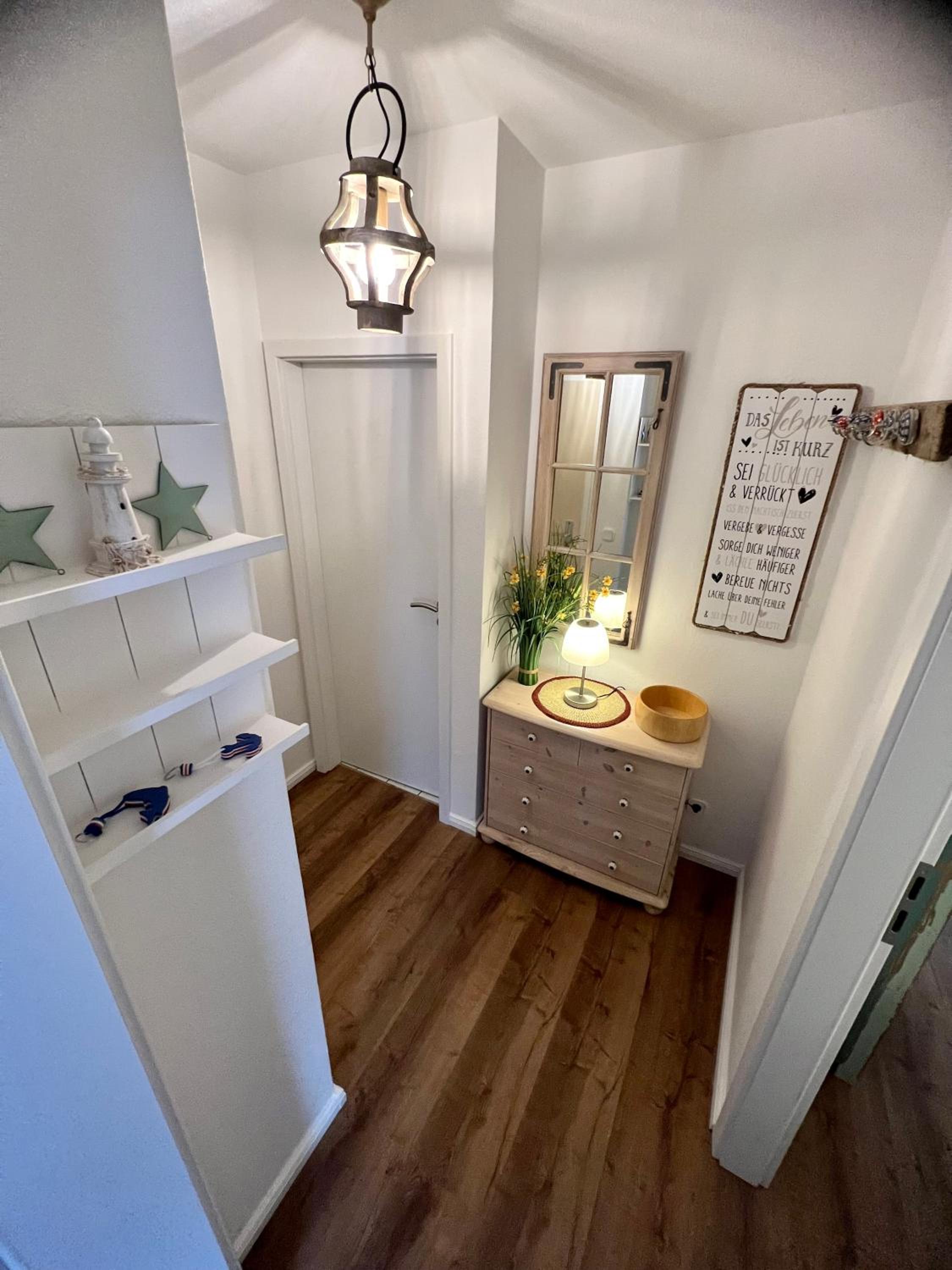 SeeLund - Meeresrauschen lauschen - ruhiges sonniges Apartment mit Garten und Terrasse nahe Strand und Ostsee