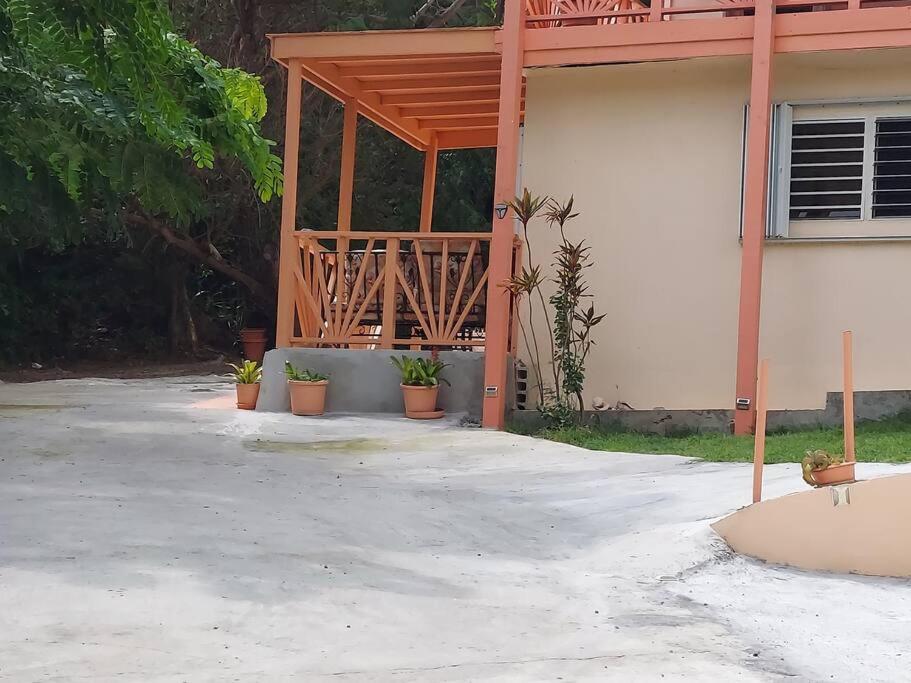 2 Bedroom 2 Bathroom House Centrally Located view 4