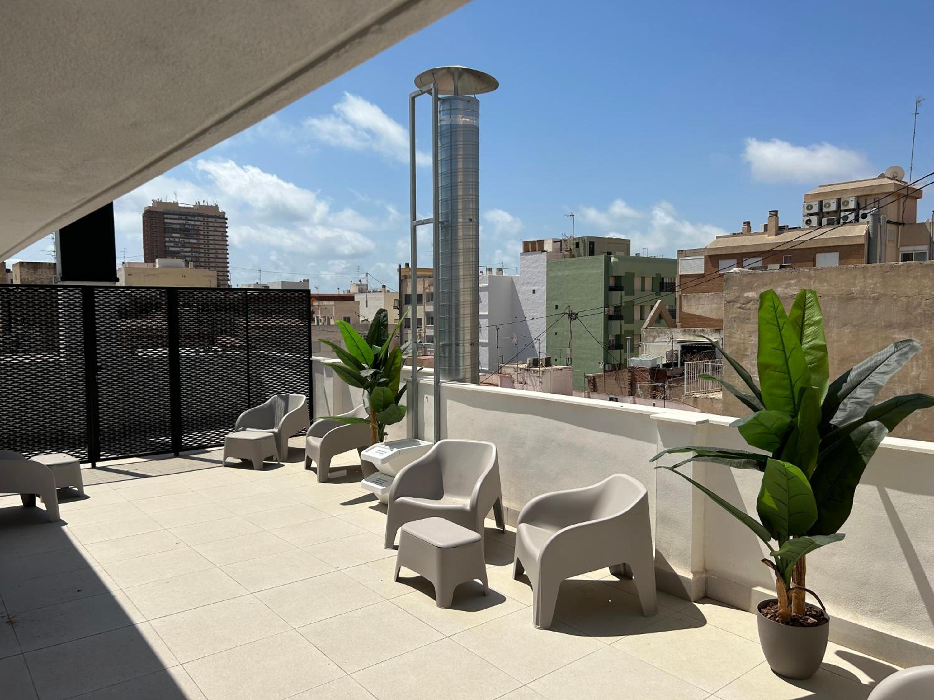 Apartamentos Bretón 17 Suite con terraza view 2