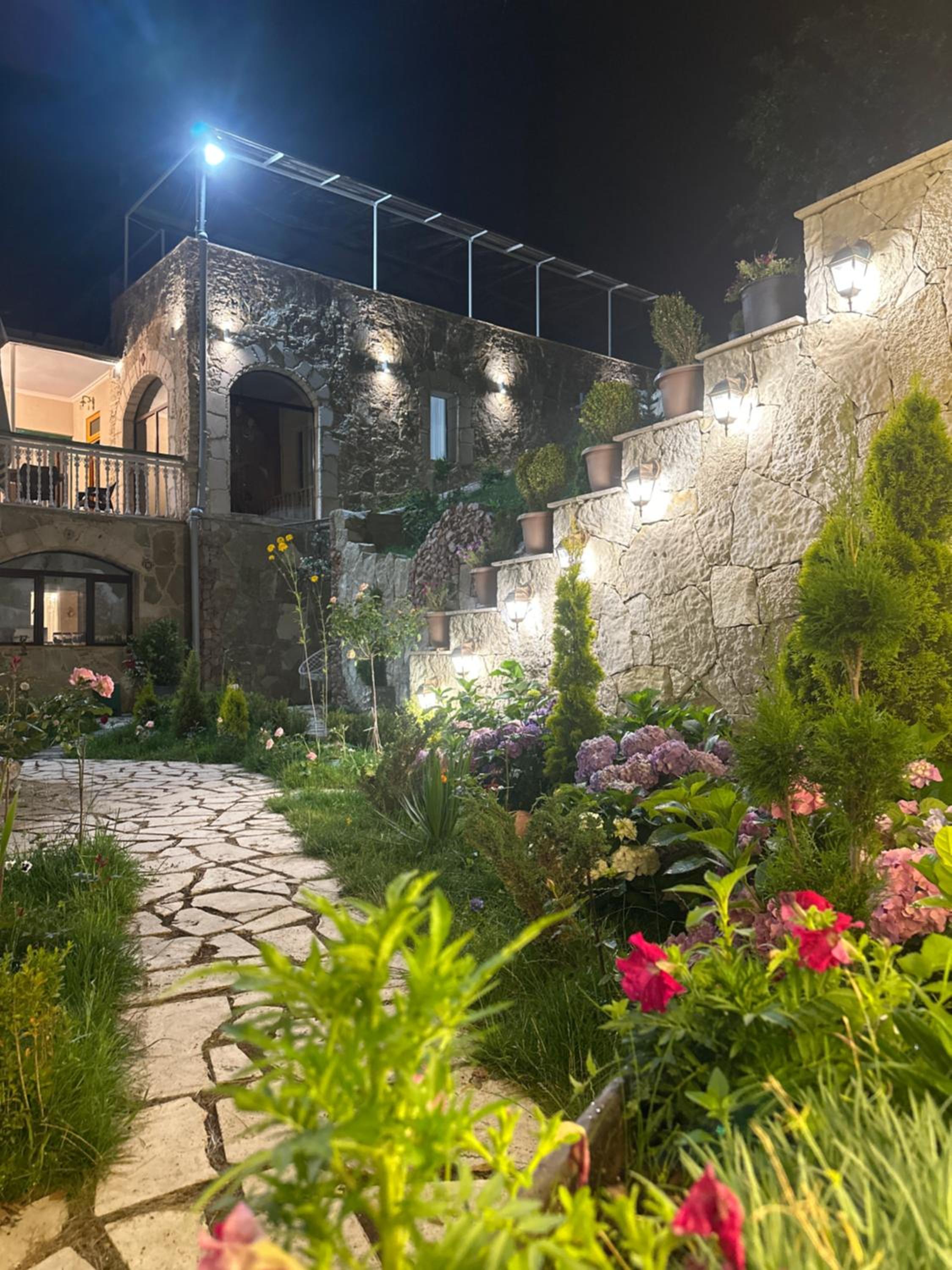 Amrots Deghceni - Boutique Castle Stay