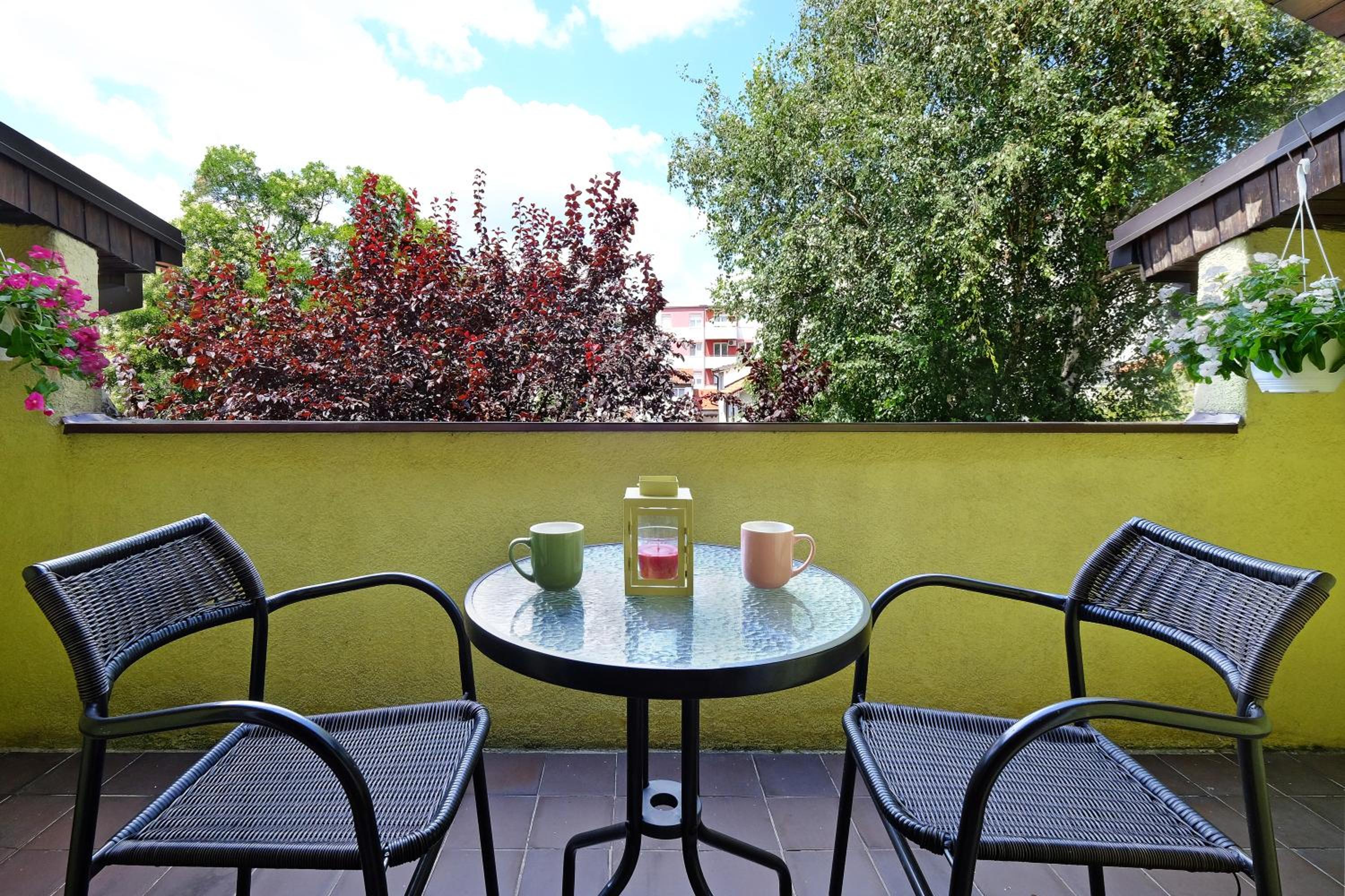 Red Tree Apartment view 2