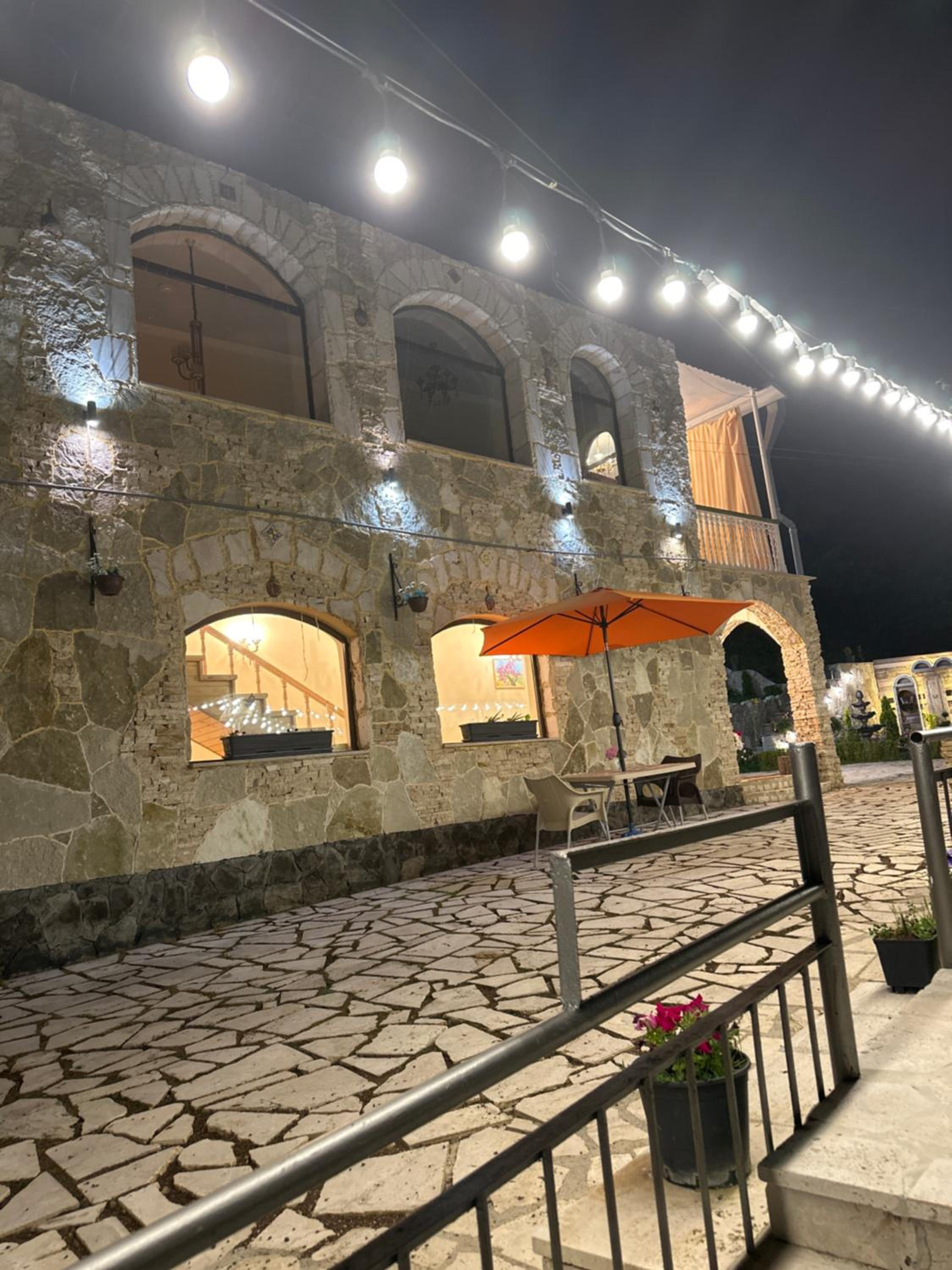 Amrots Deghceni - Boutique Castle Stay