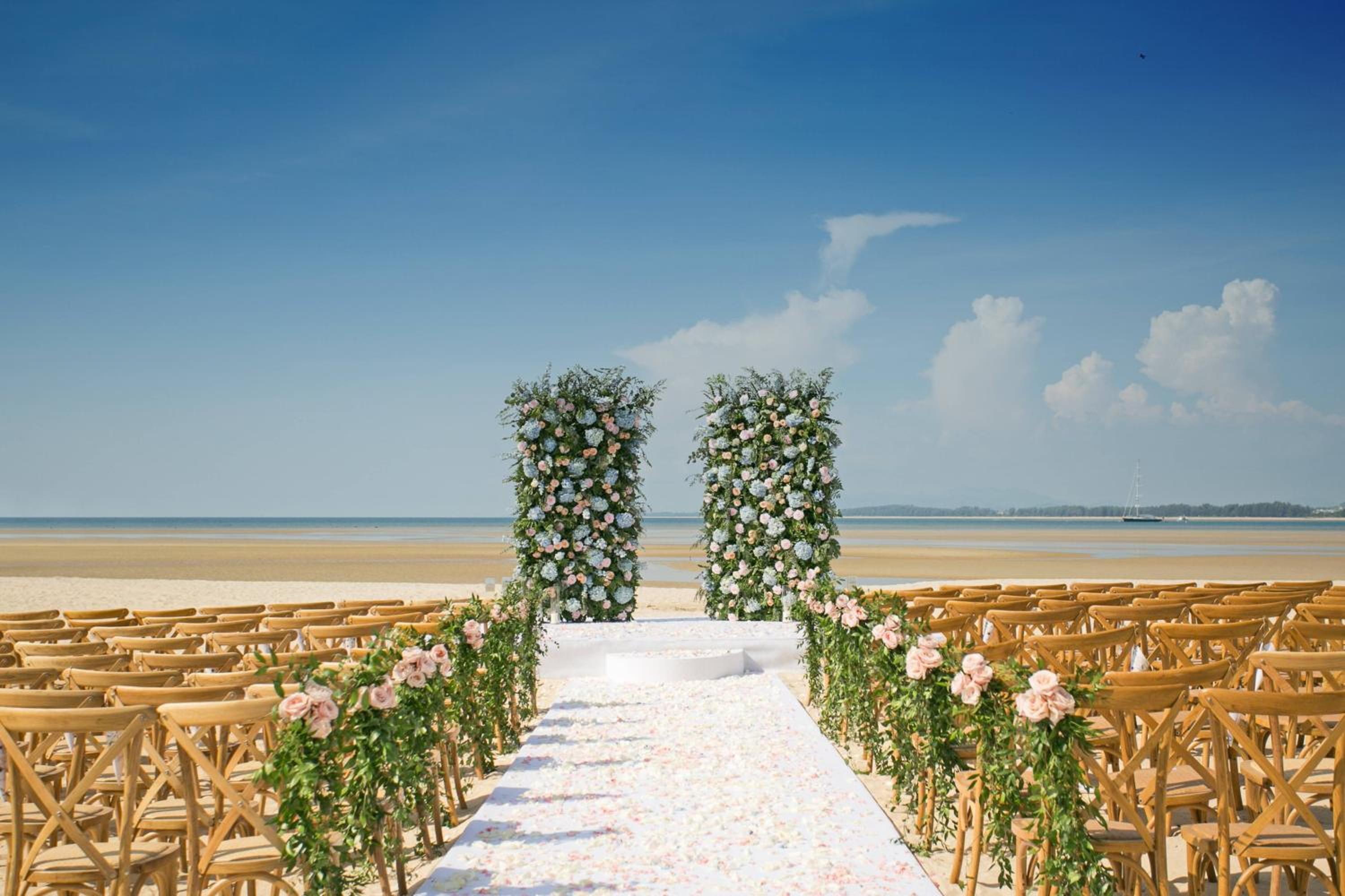 Phuket Marriott Resort and Spa, Nai Yang Beach