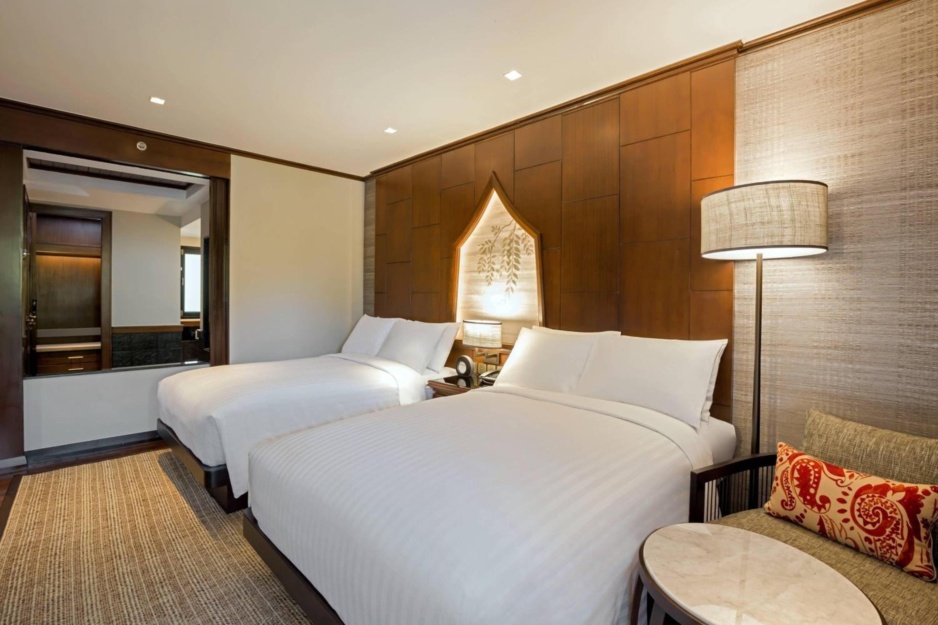 Phuket Marriott Resort and Spa, Nai Yang Beach