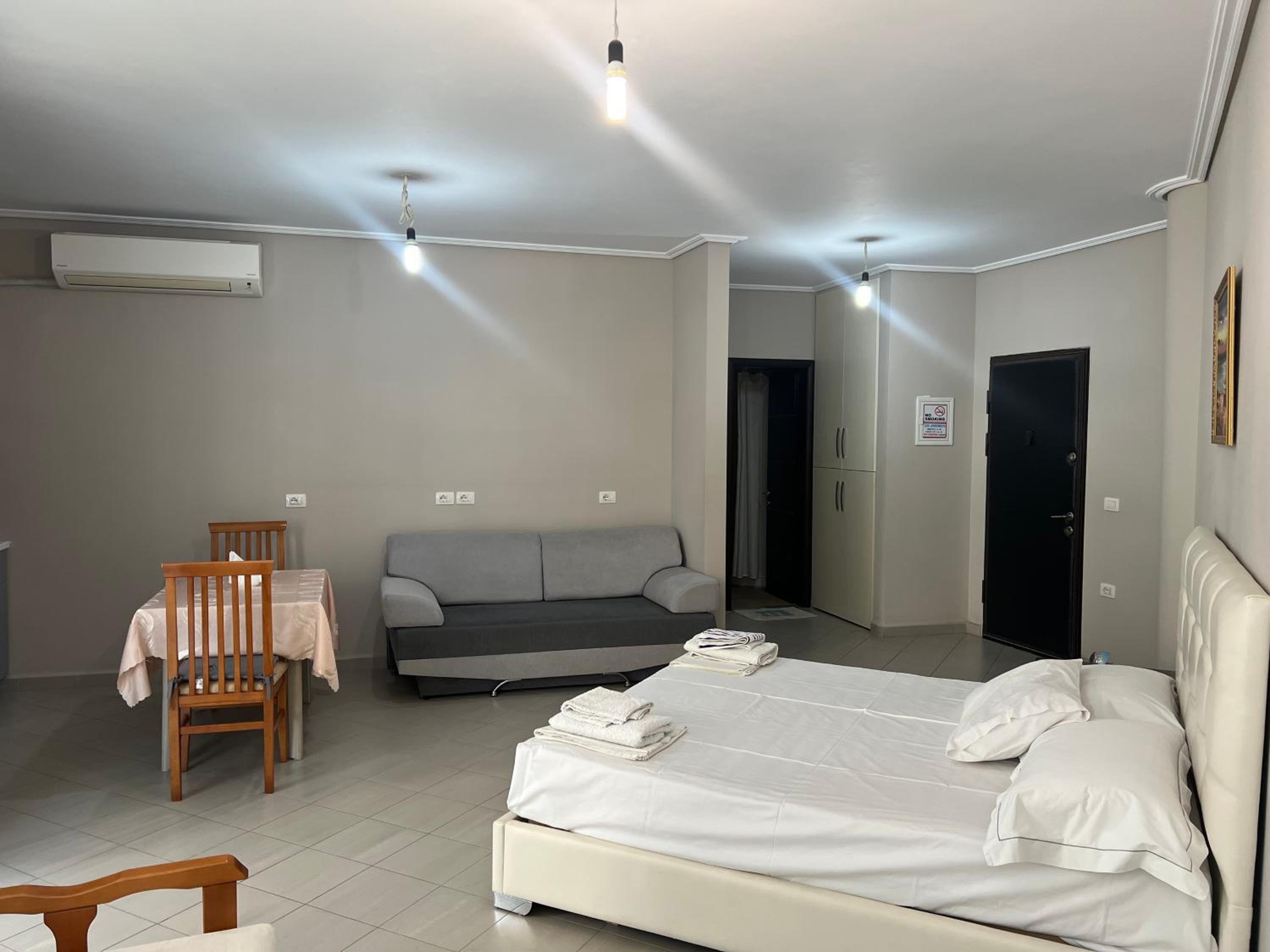 Lorenso Guest House