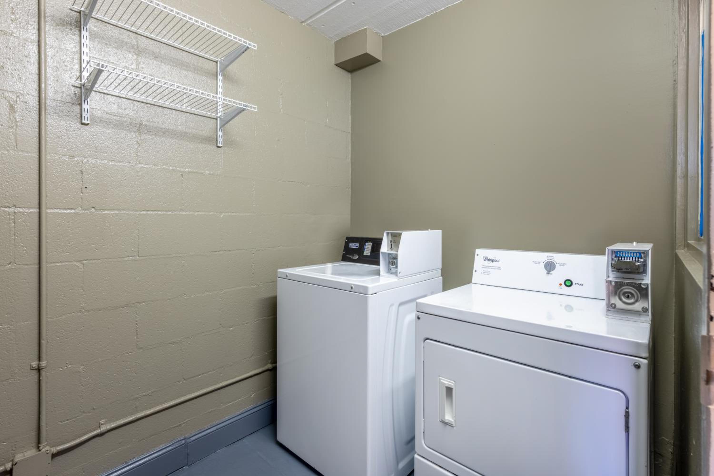Fayetteville Vacations - Days Inn Suites by Wyndham Fort Bragg/Cross Creek Mall - Property Image 25