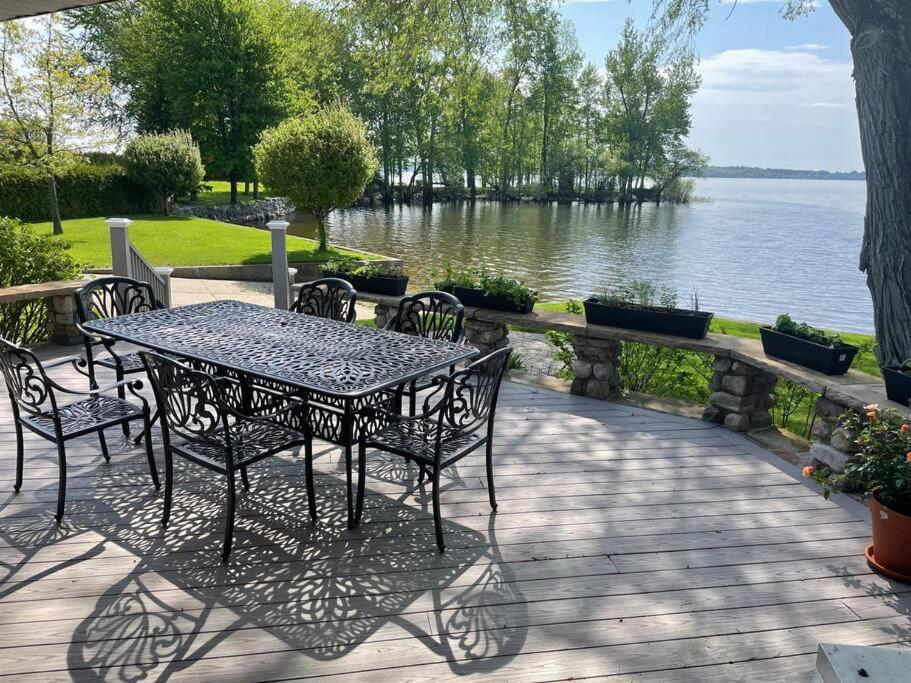 Paradise Retreat