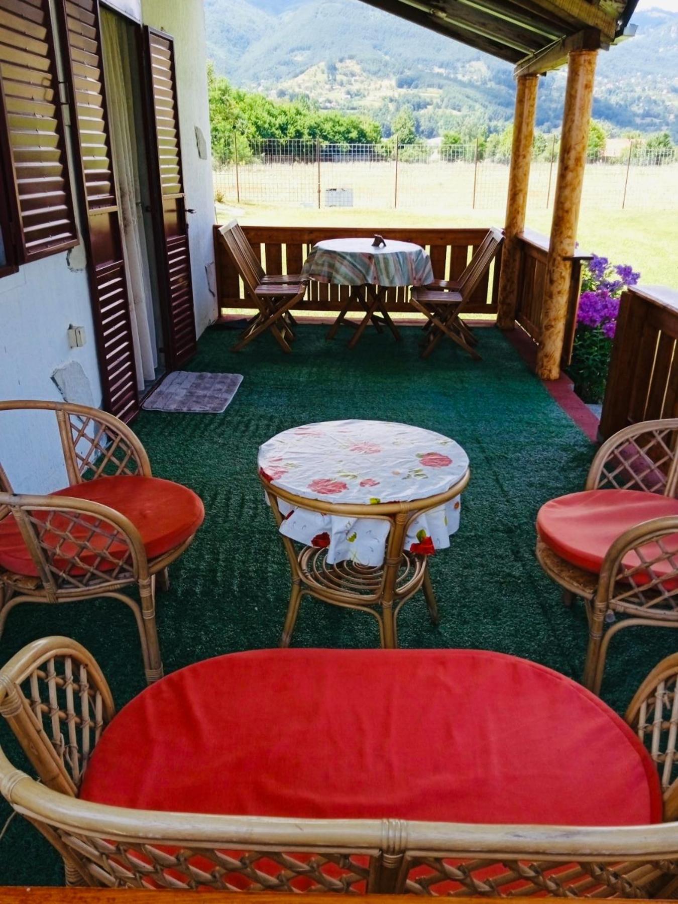 Photo 7