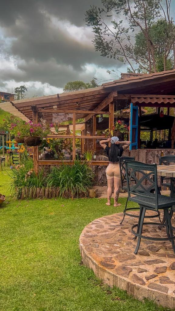 Las Orquídeas EcoHostel