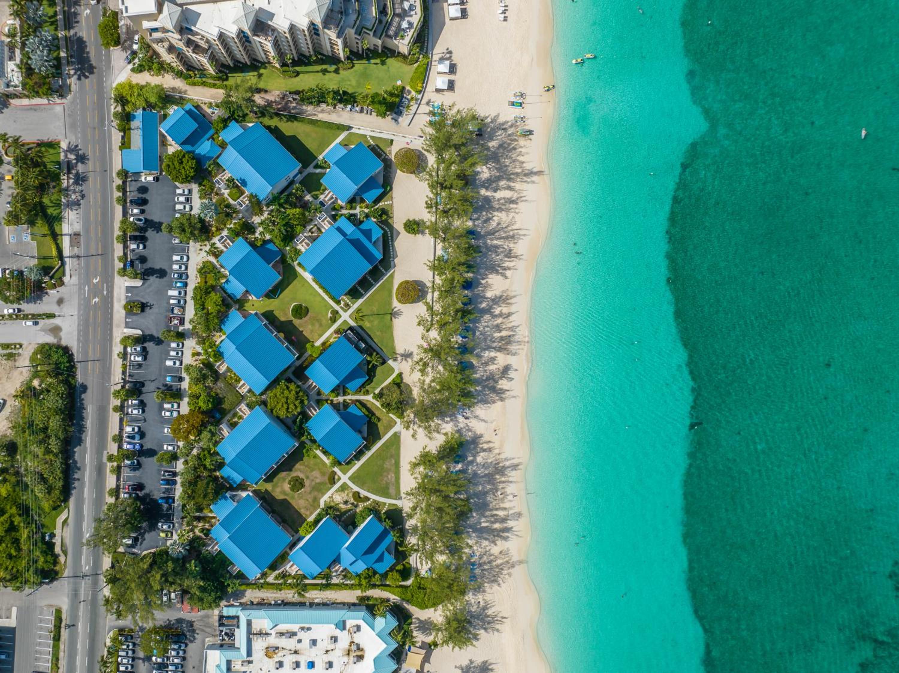 Next to Ritz Carlton, Oceanview 1BR on Seven Mile Beach view 4