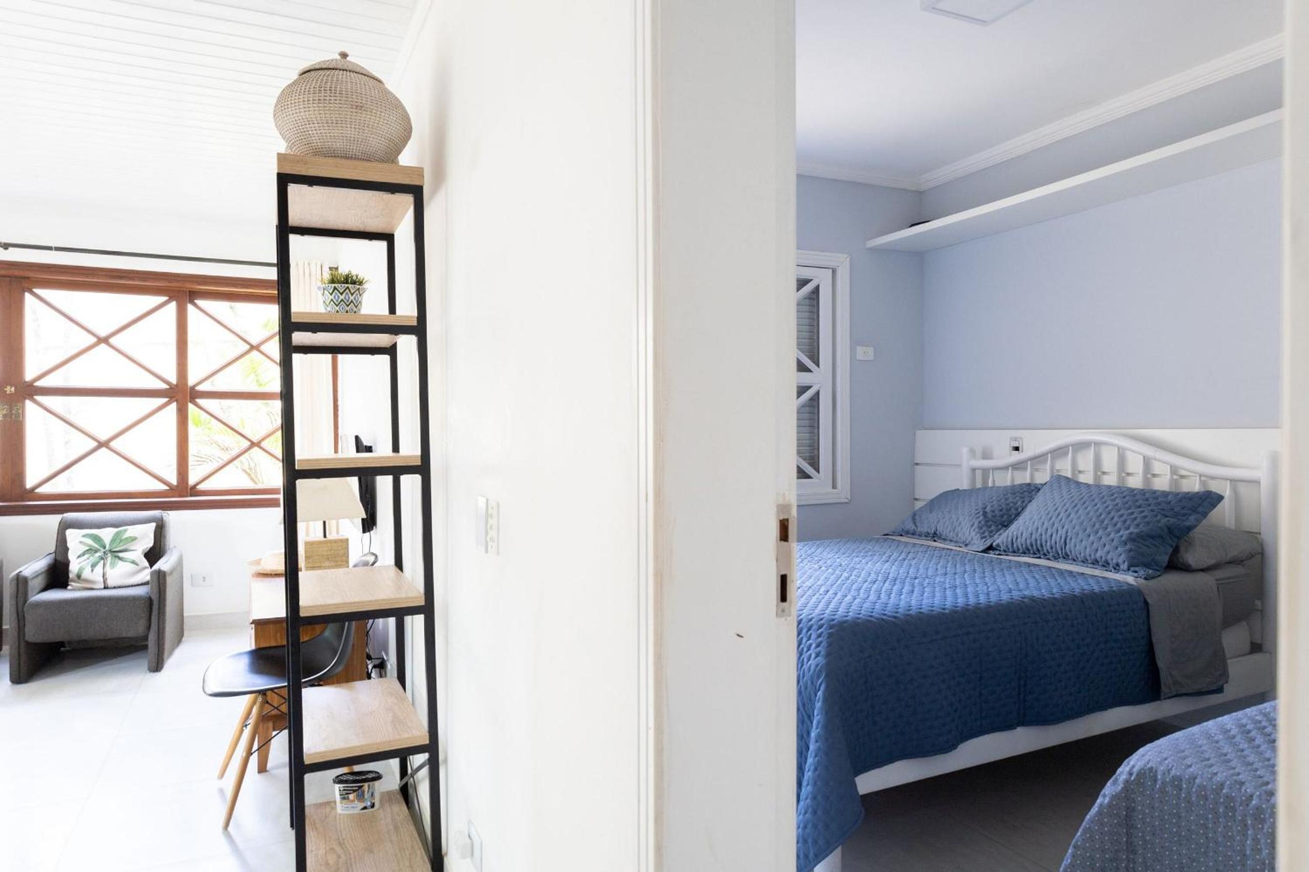 Flats de 1 e 2 dorm a 50m da Praia Maresias - Cond Lazer Completo