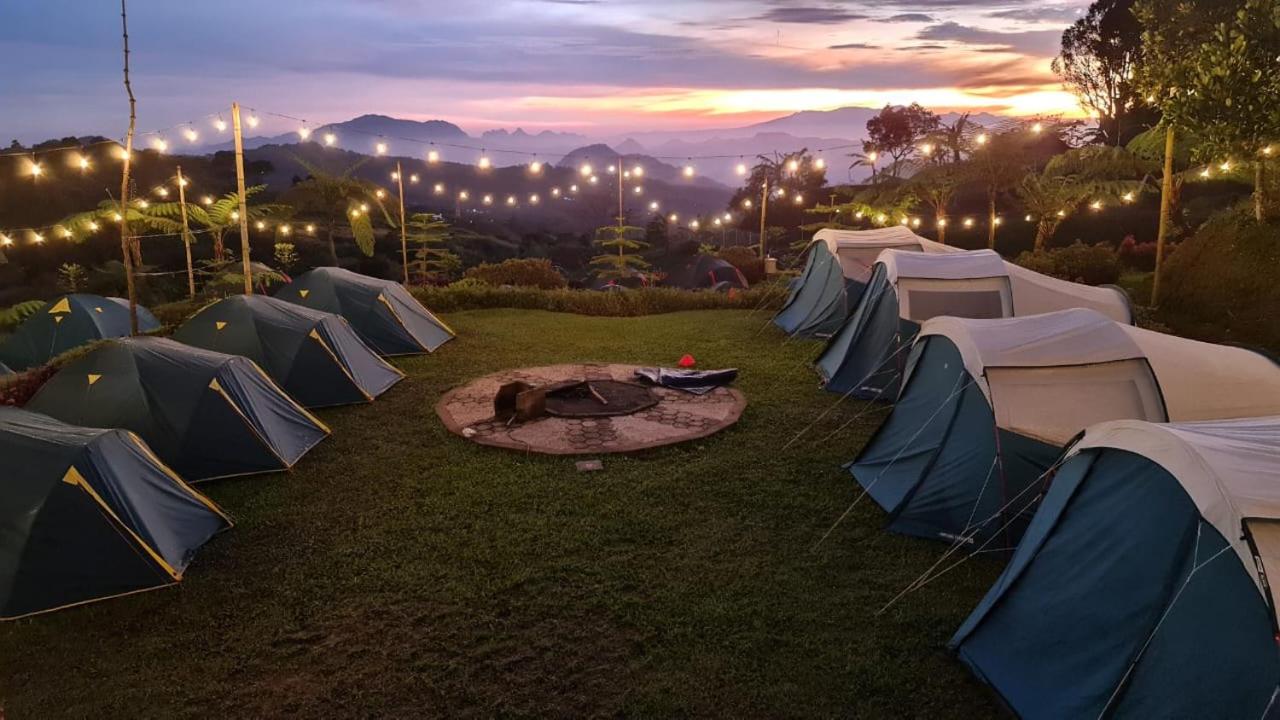 Tiris Pisan Glamping & Resort Puncak view 3