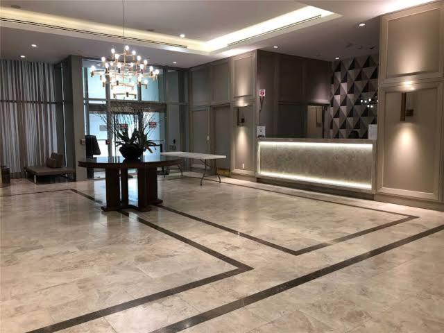 Luxury 3-Beds Apartment in Yorkville with the Best City View in Downtown Toronto