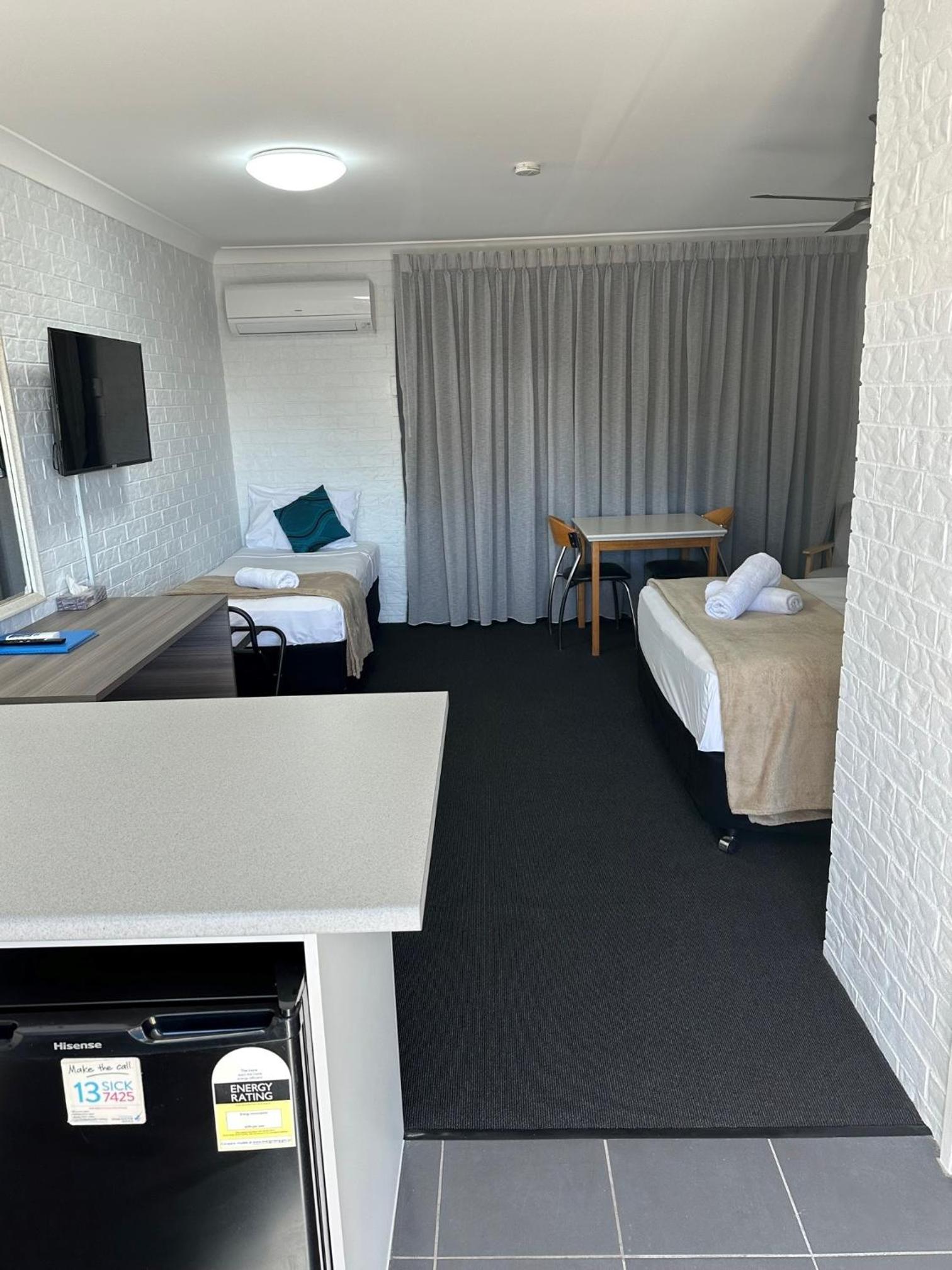 Bribie Waterways Motel