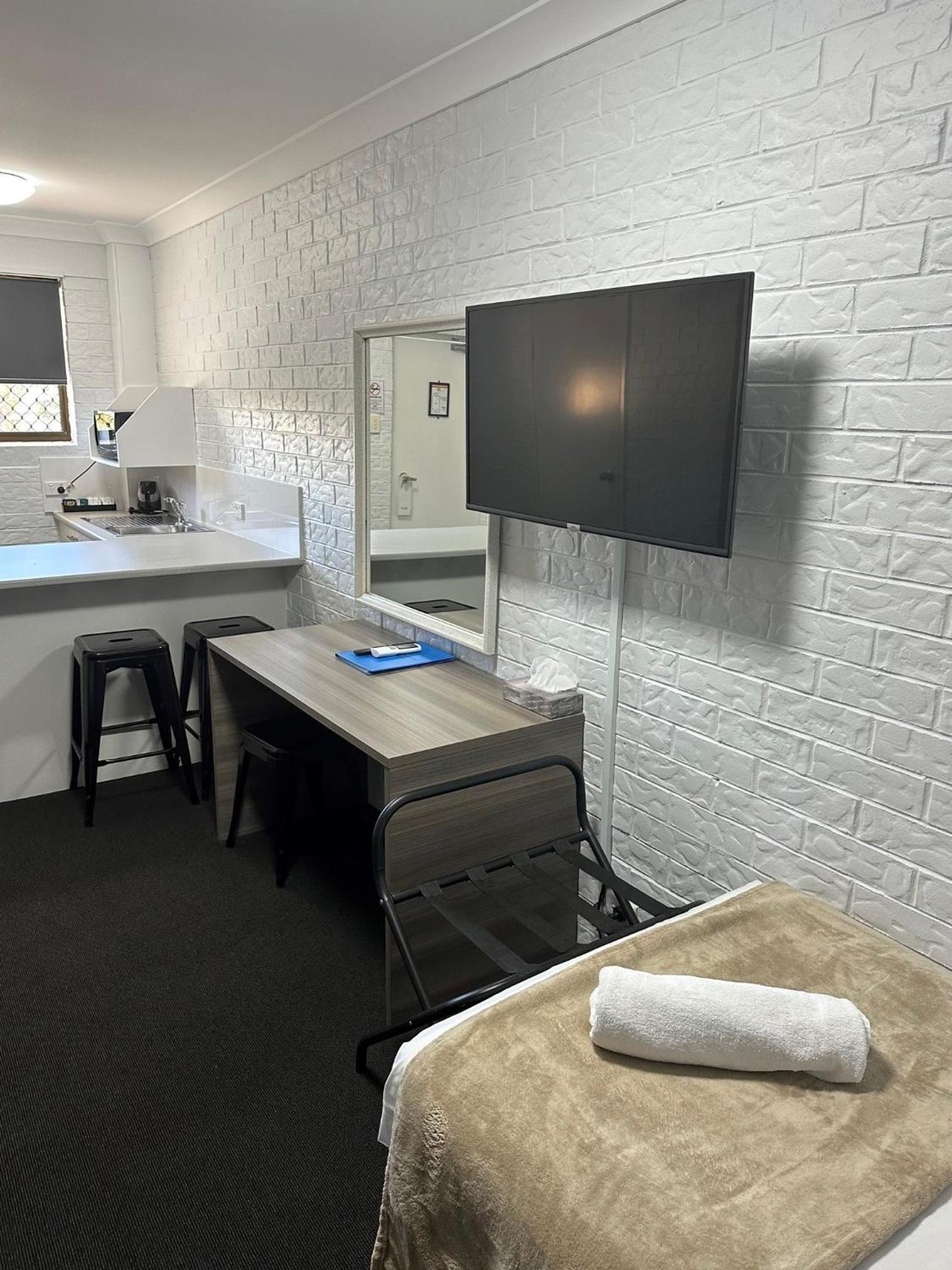Bribie Waterways Motel