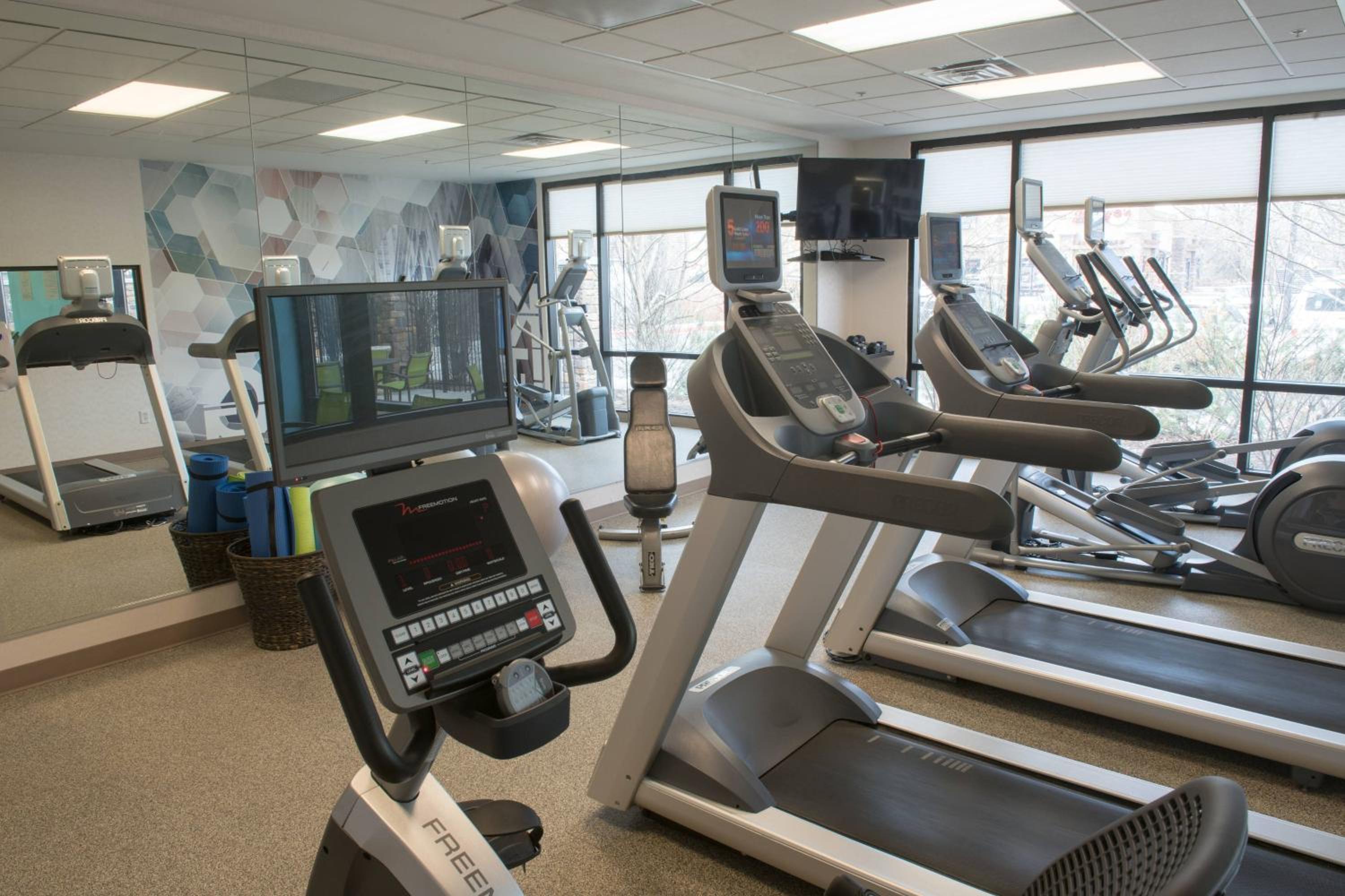 Logan Vacations - SpringHill Suites by Marriott Logan - Property Image 4