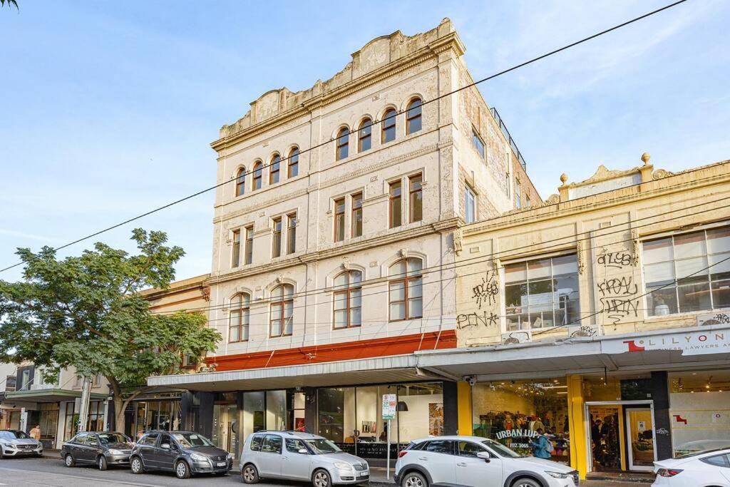 The Penthouse on Gertrude St - Fitzroy