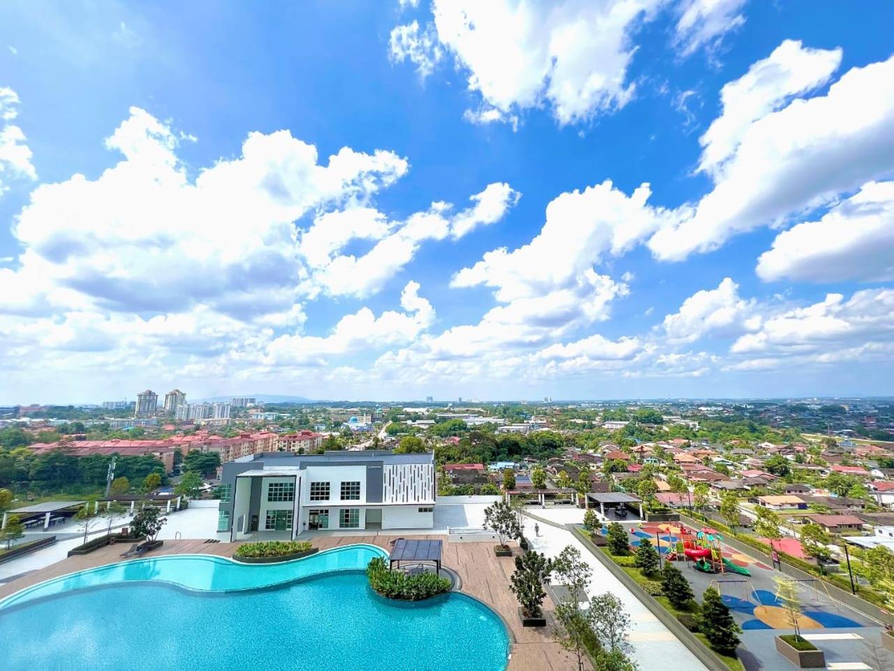 SKS Habitat 2BR by Luxecocoo CK Johor Bahru Larkin