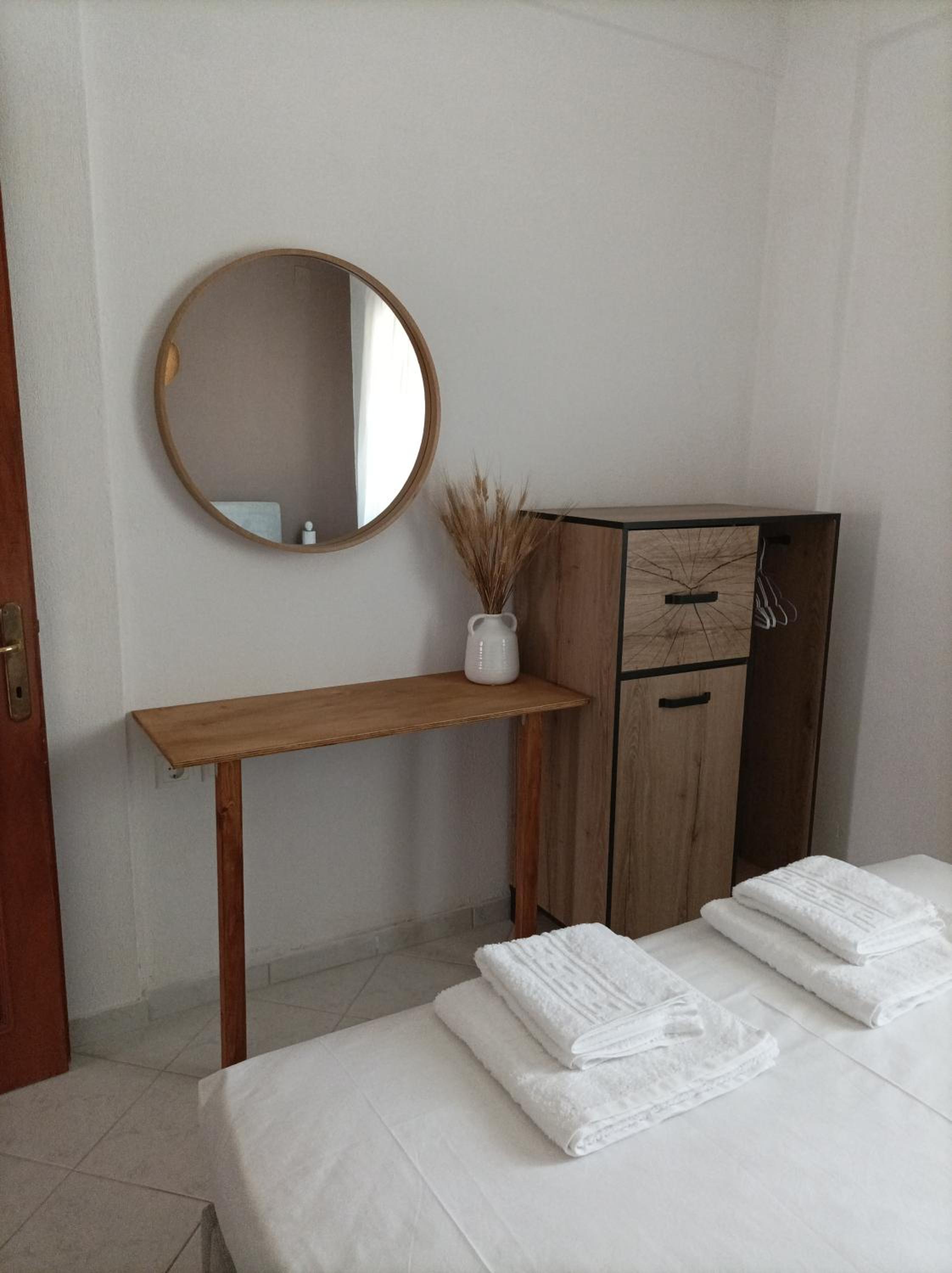 Sarakina Cottage Pelion - Property Image 13