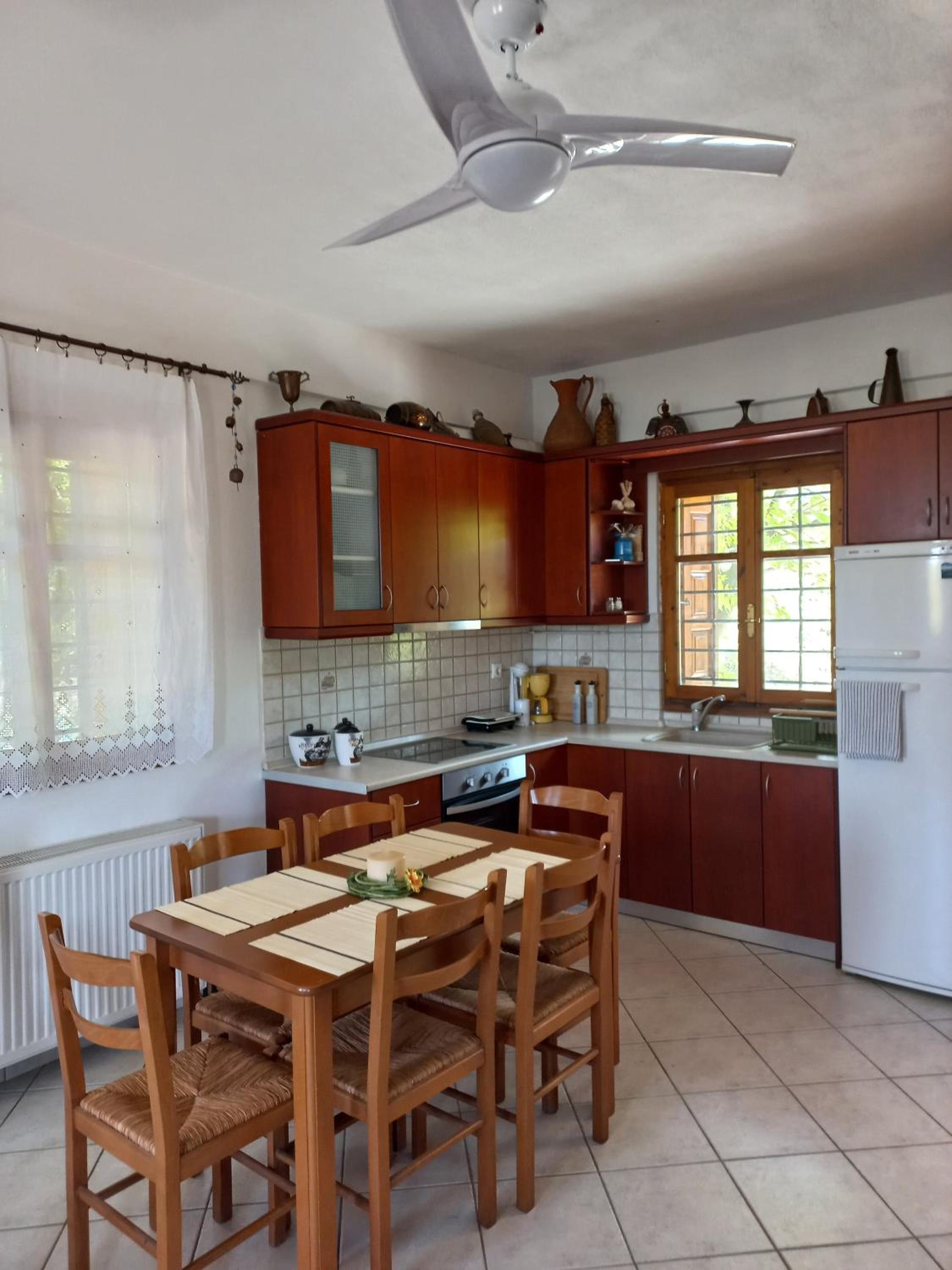 Sarakina Cottage Pelion - Property Image 18