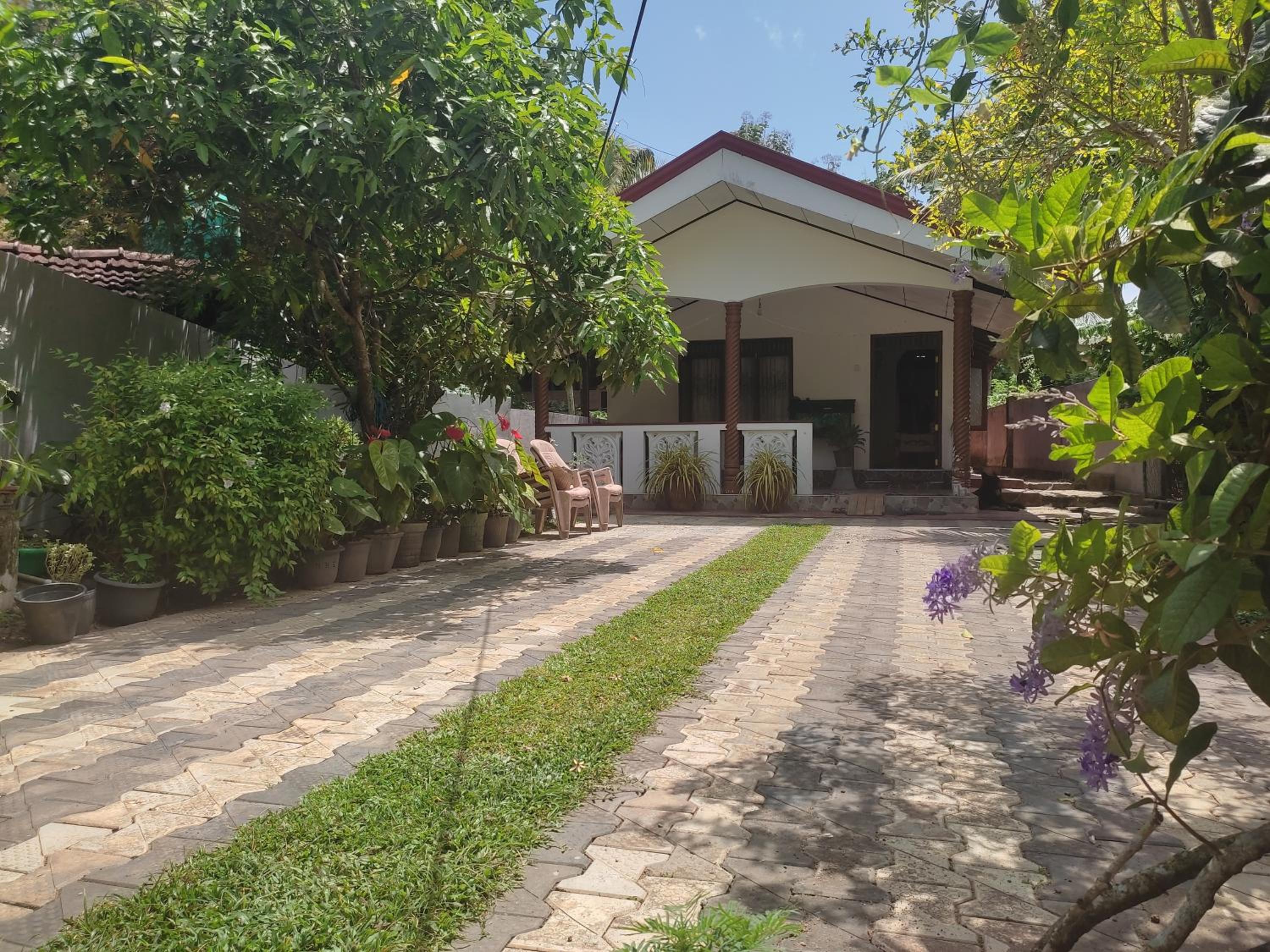 Red Rose Villa Mirissa view 2
