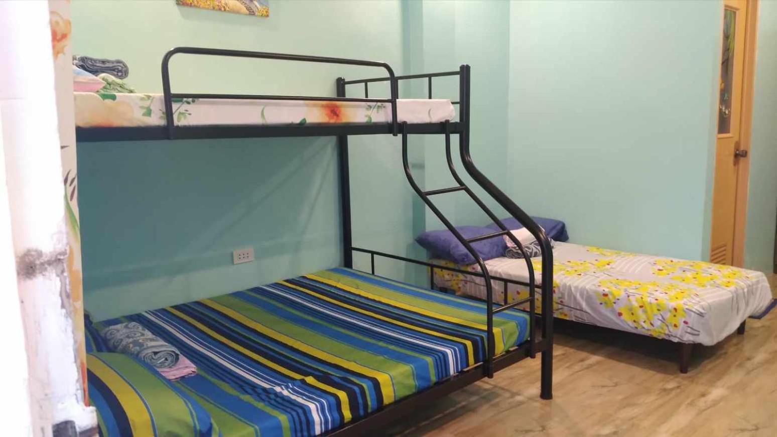 Azulea Lodging House Oslob
