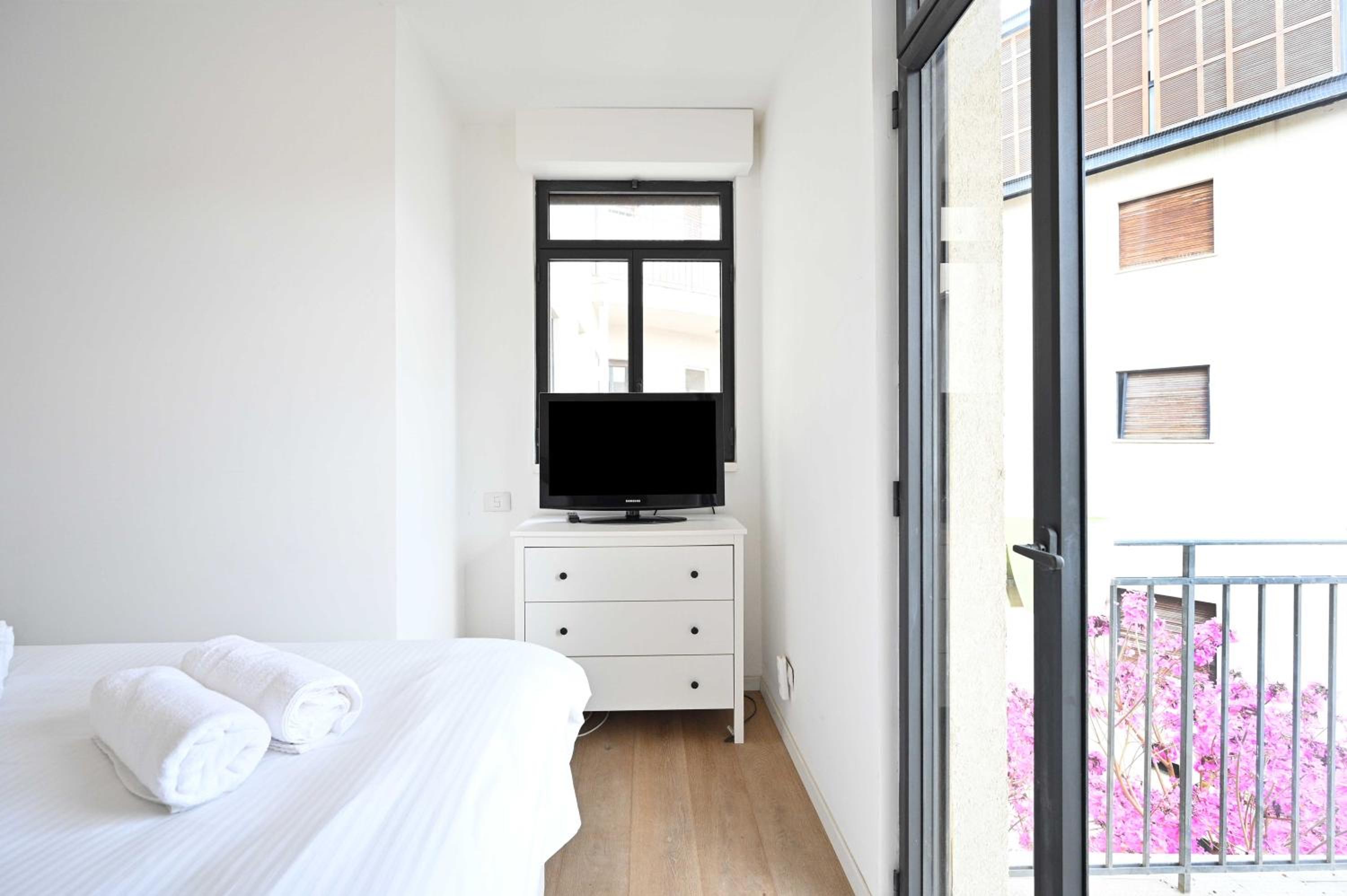NOGA vibes 2BR in JAFFA by Holyguest