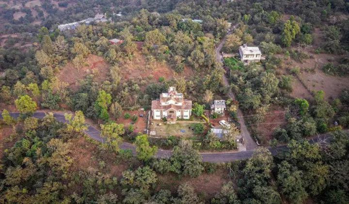 KB GIRIVAN 8BHK VILLA LONAVALA