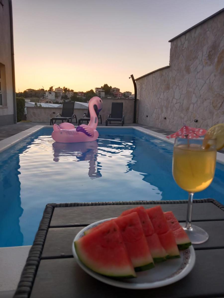 Apartment Frane Podstrana with private pool view 3