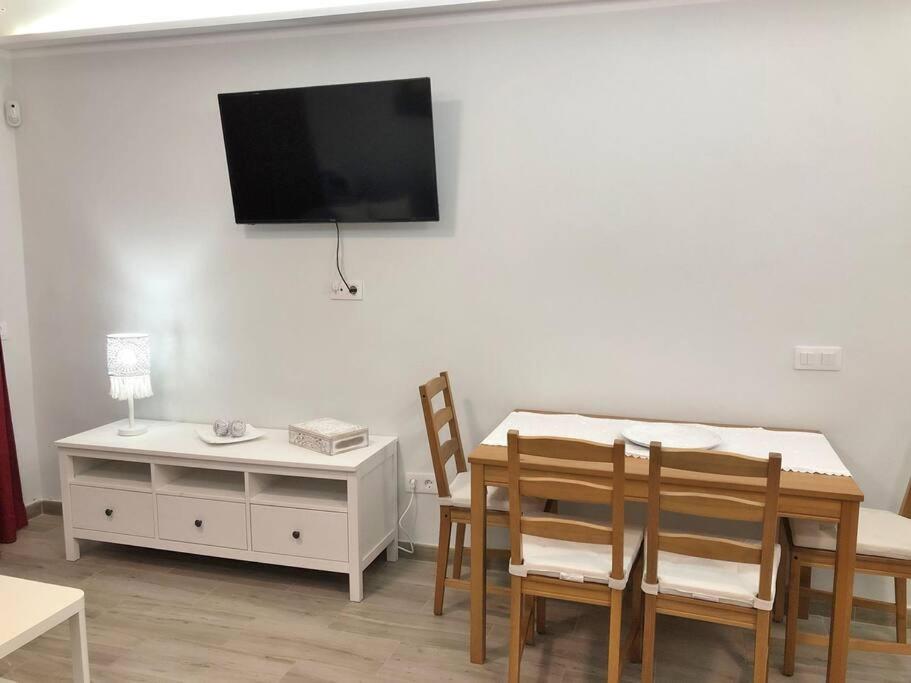 Apartamento Birgitt en Aloha Garden con vista mar y piscina