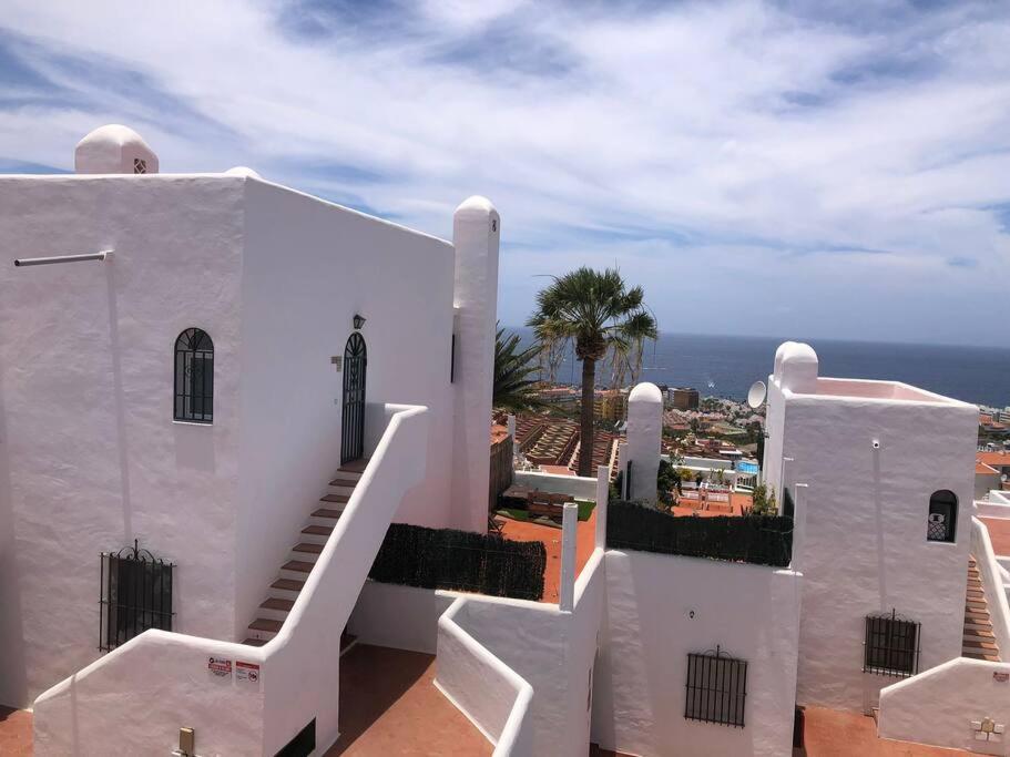 Apartamento Birgitt en Aloha Garden con vista mar y piscina