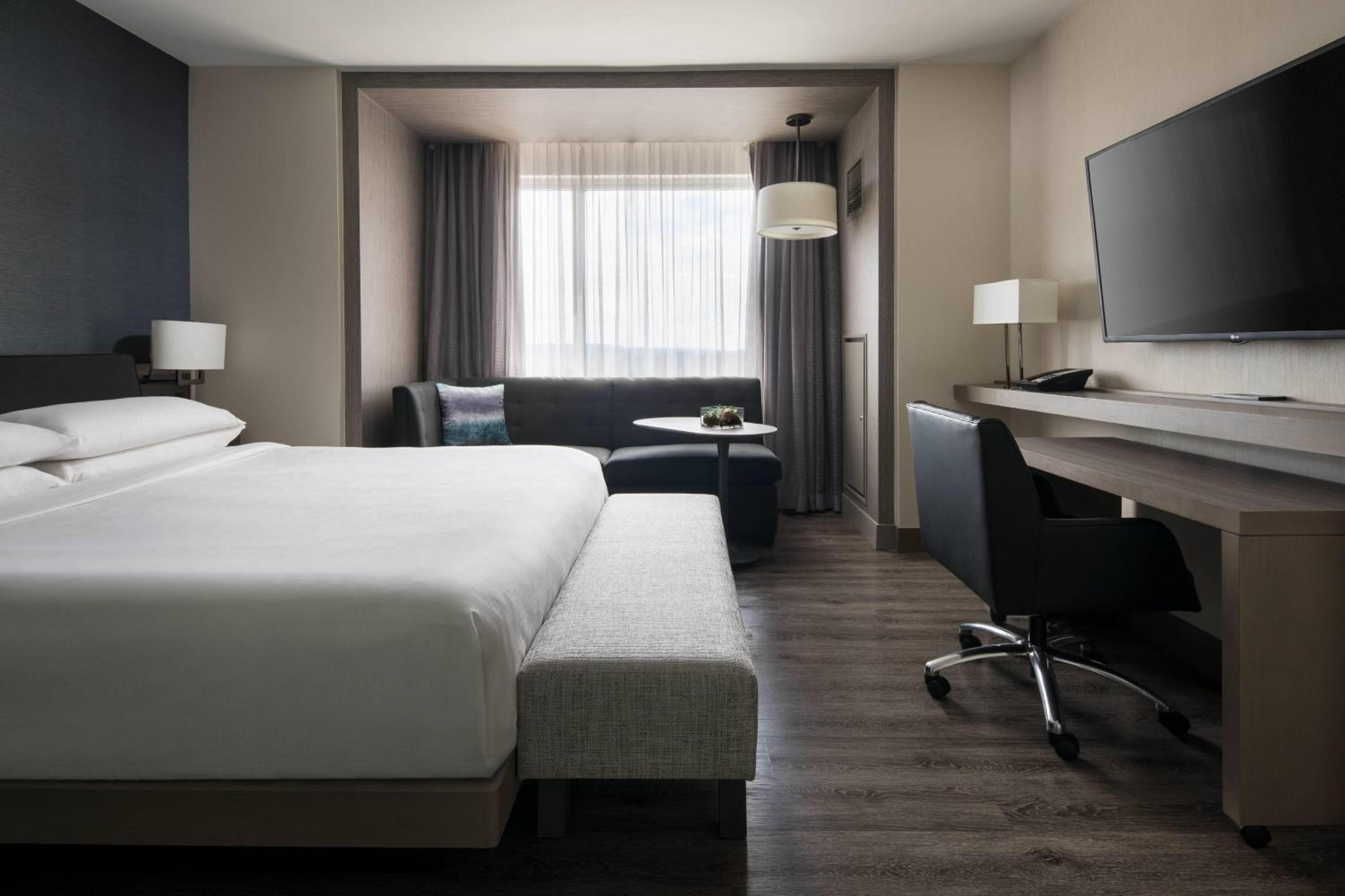 Seattle Marriott Bellevue - Property Image 4