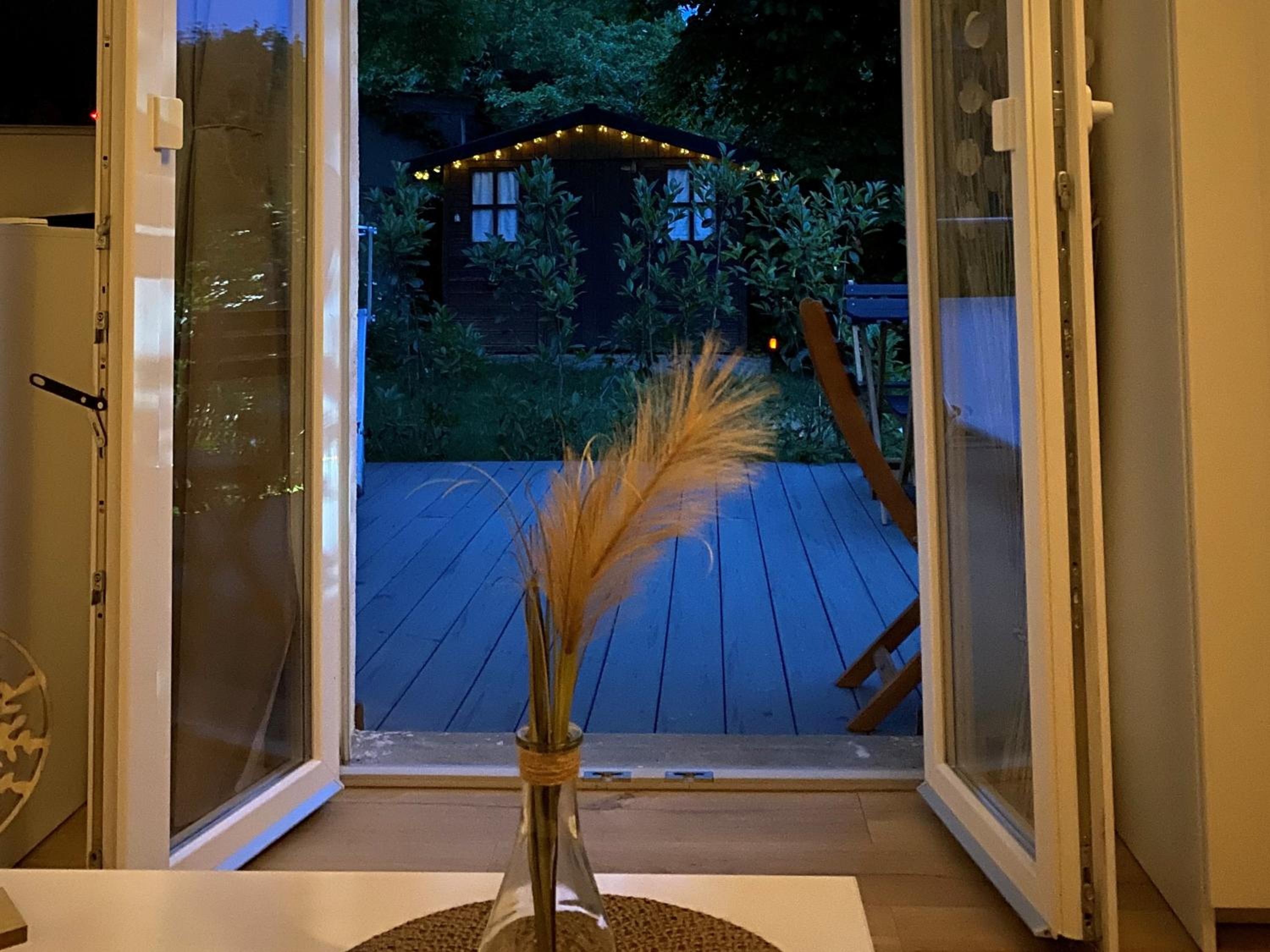 The Little Oak - tiny house with bed on mezzanine & terrace - from 1 to 4 p Disney, Paris & CDG